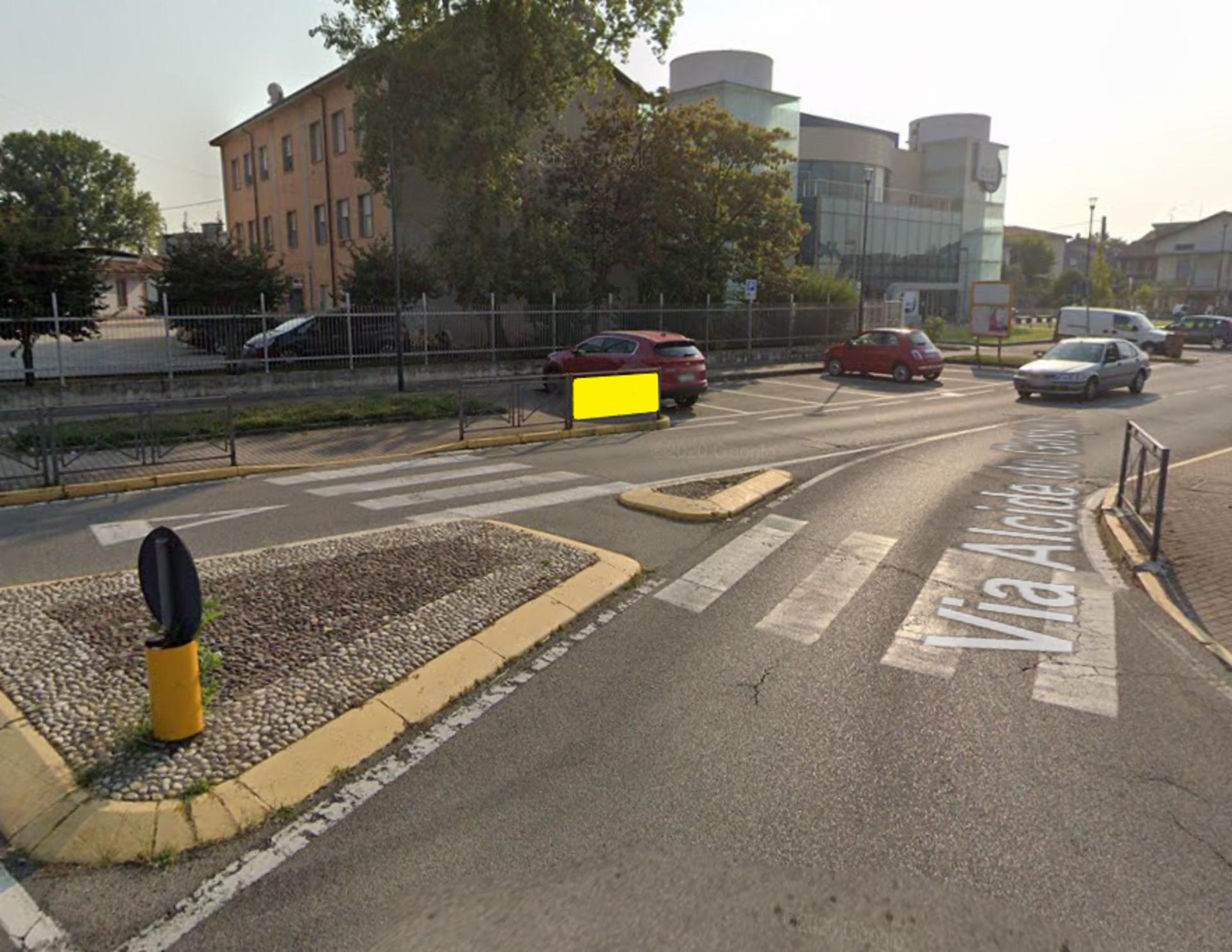 Impianto TRANSENNA a Carugate, in zona Divani & Divani