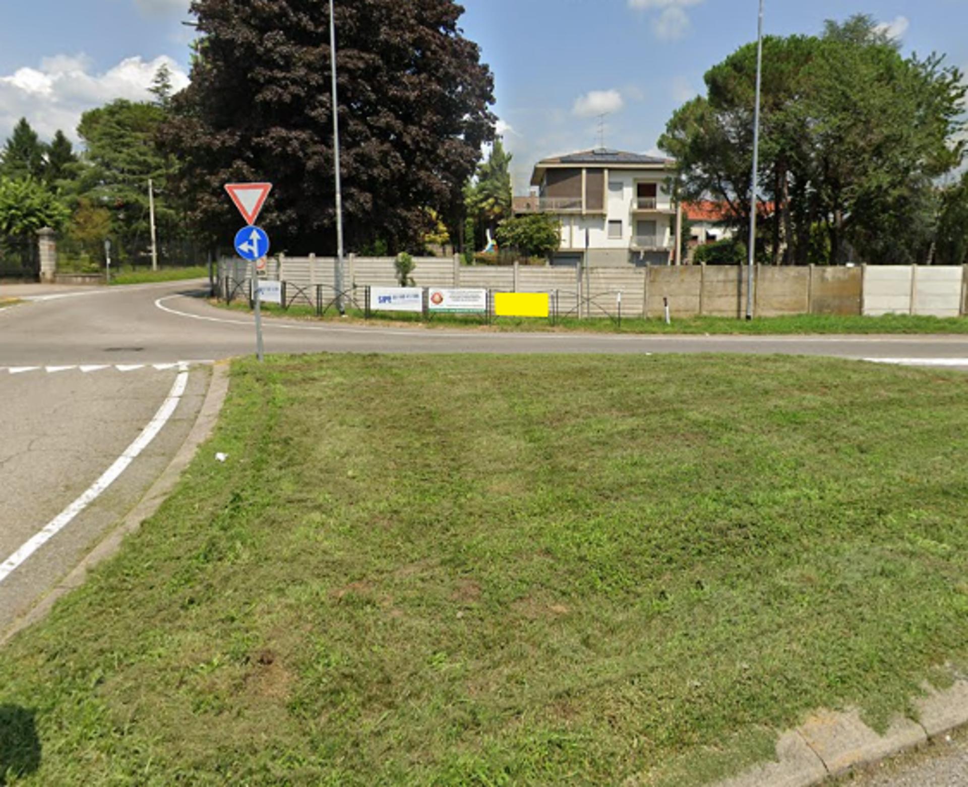 Impianto TRANSENNA a Fenegrò, in zona Pizzeria Il Girasole