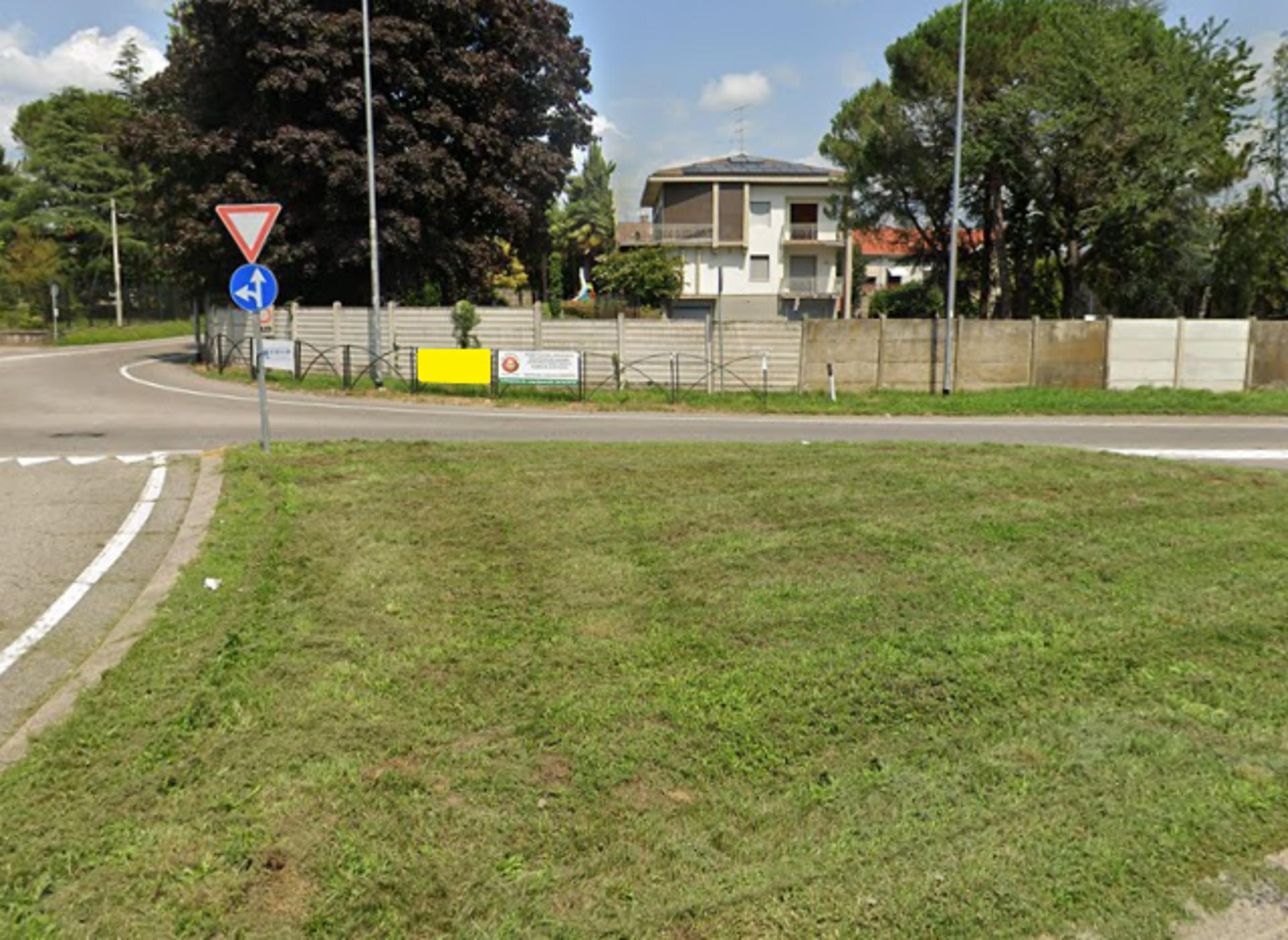 Impianto TRANSENNA a Fenegrò, in zona Pizzeria Il Girasole