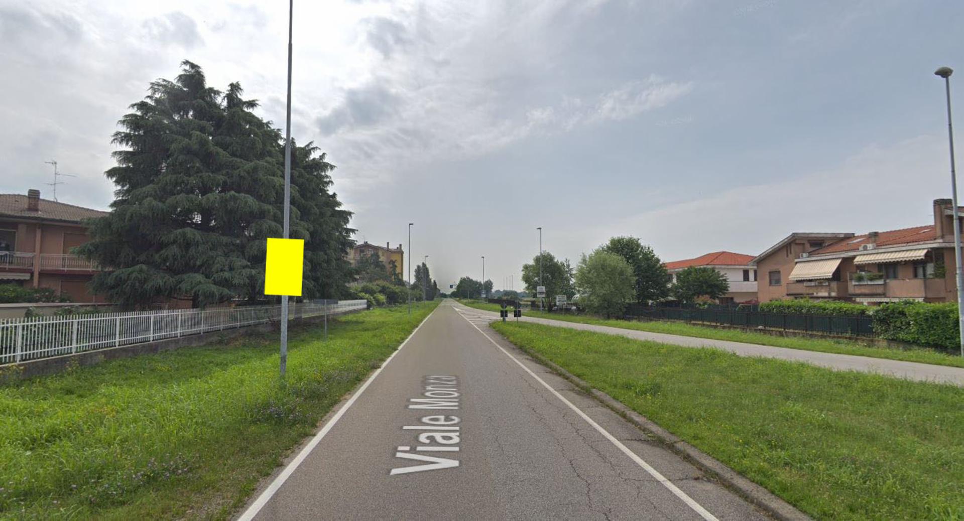 Impianto POLE MEDIA a Caponago, in zona Ok Sigma dei Fratelli Brambilla