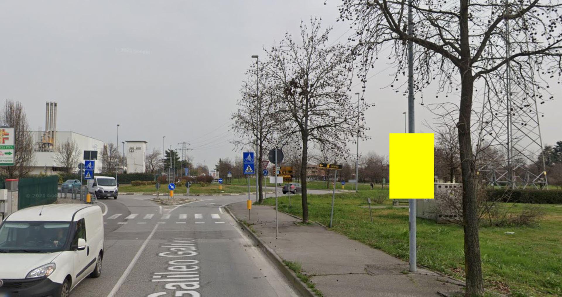 Impianto POLE MEDIA a Caponago, in zona Ok Sigma dei Fratelli Brambilla