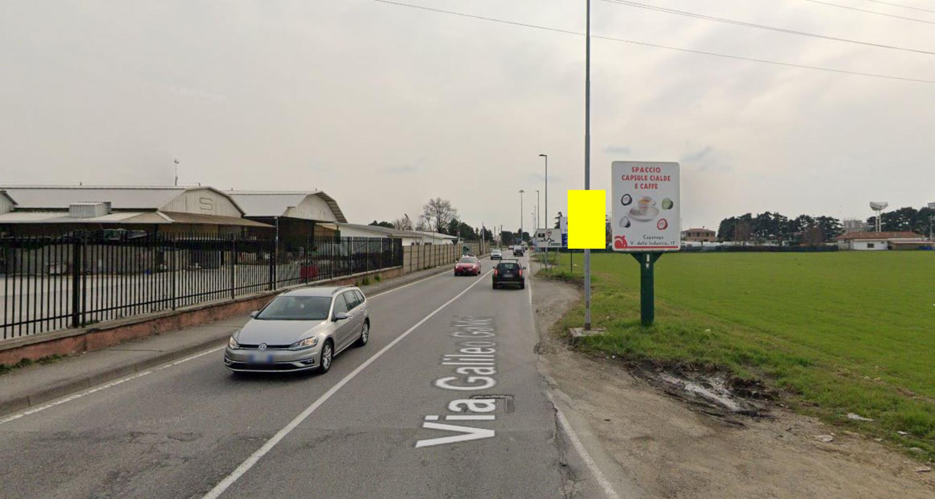 Impianto POLE MEDIA a Caponago, in zona Roadhouse