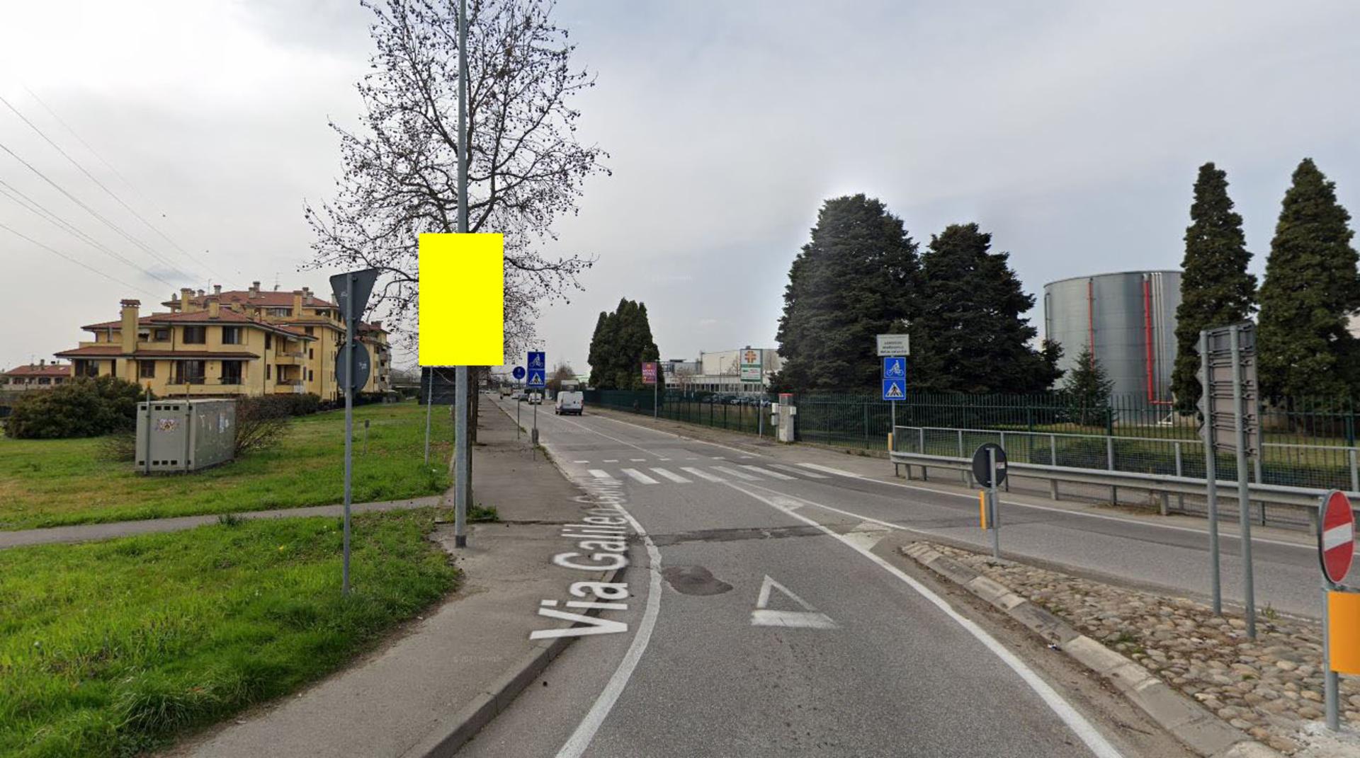 Impianto POLE MEDIA a Caponago, in zona Ok Sigma dei Fratelli Brambilla