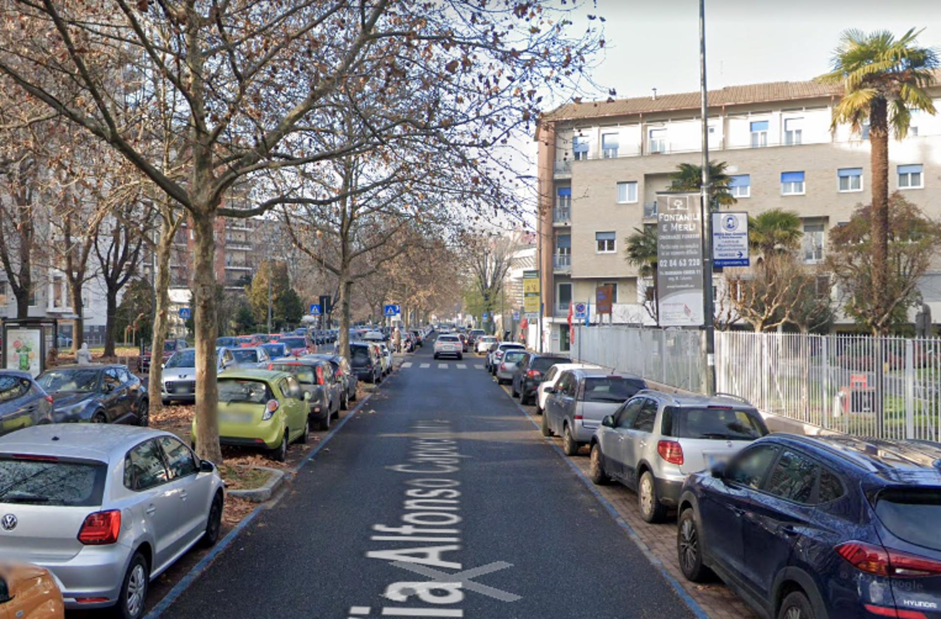 Impianto VERTICAL BANNER a Milano, in zona All Beer