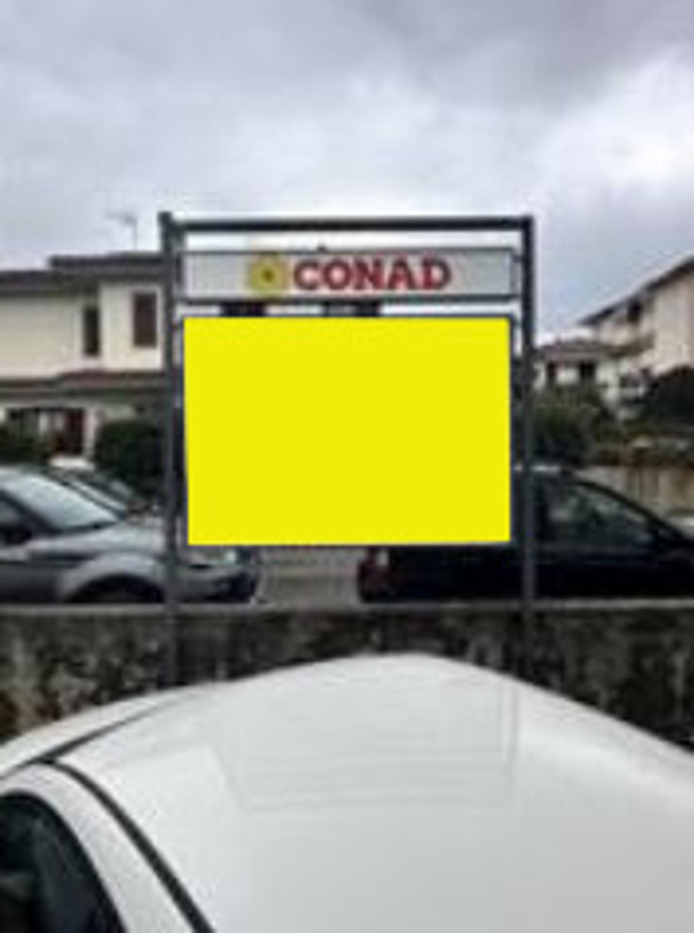 Impianto stendardo a Pistoia