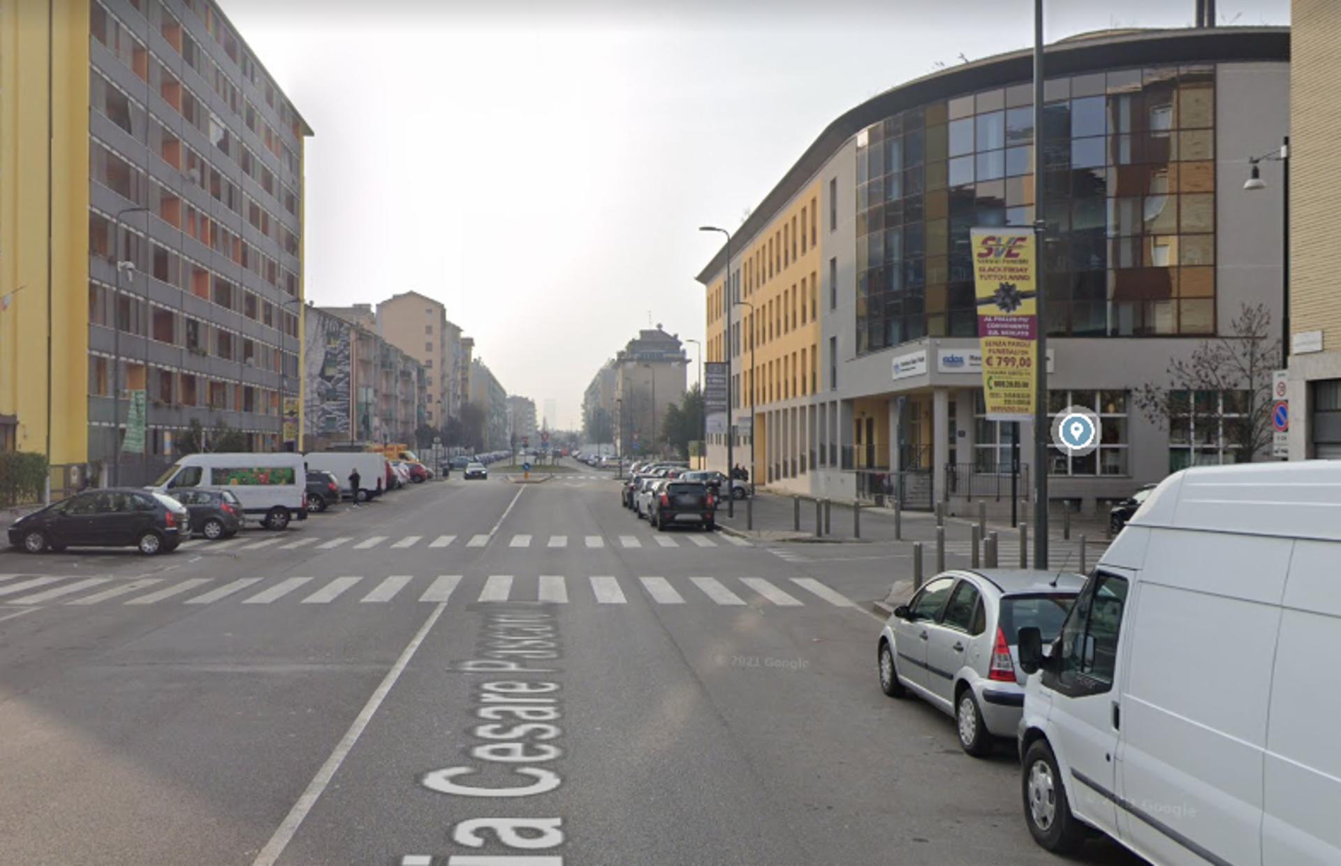 Impianto VERTICAL BANNER a Milano, in zona U2