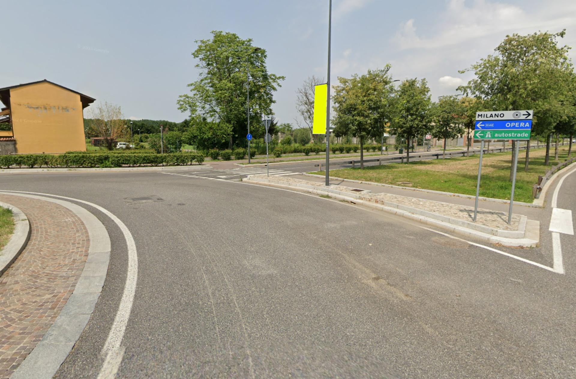 Impianto VERTICAL BANNER a Milano, in zona Istituto Europeo di Oncologia