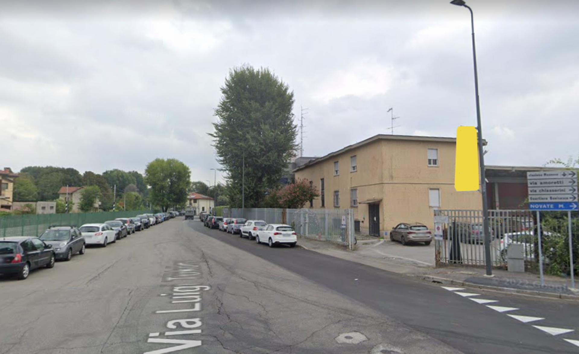 Impianto vertical banner a Milano