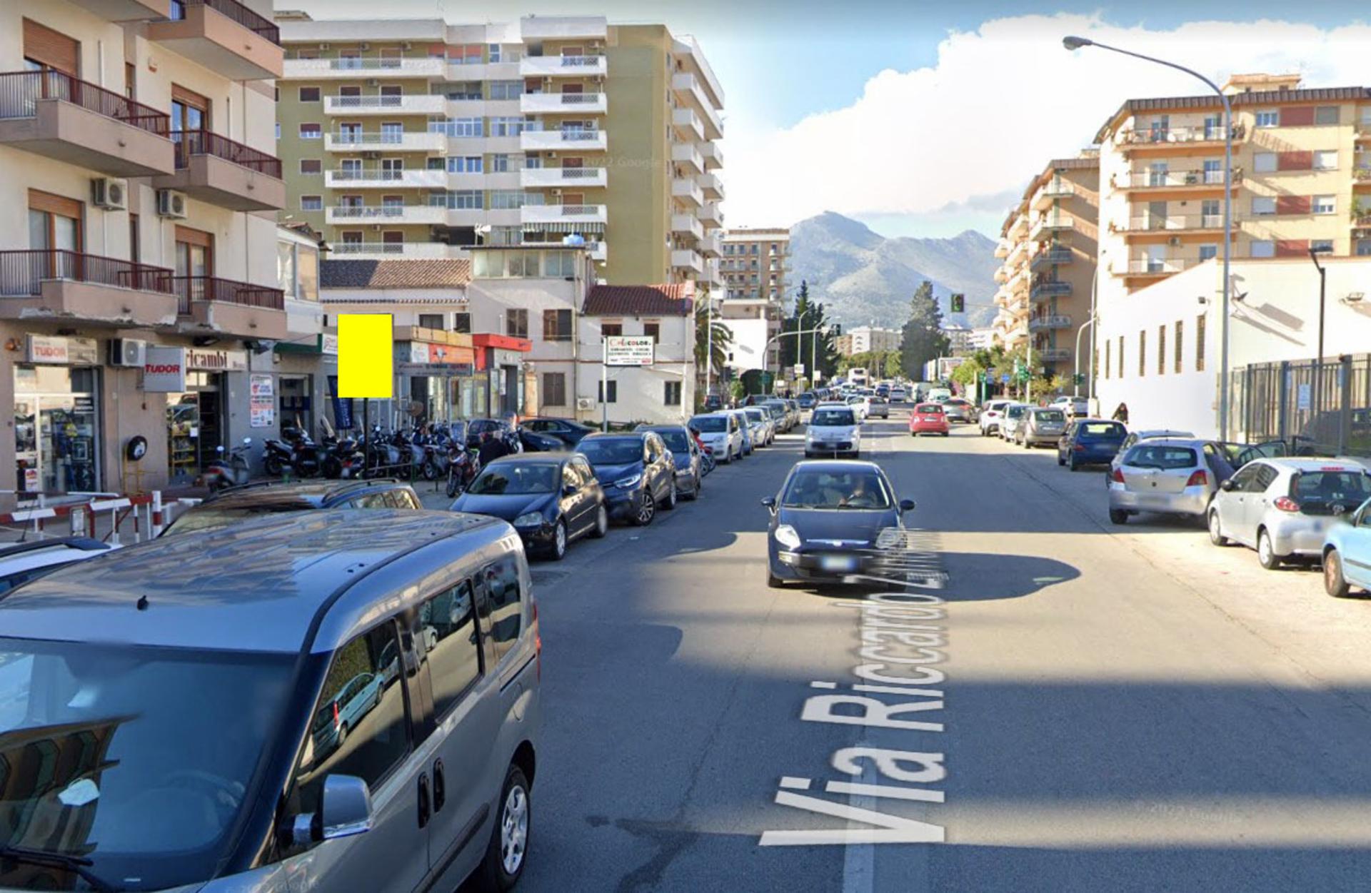 Impianto CARTELLONISTICA a Palermo, in zona GD