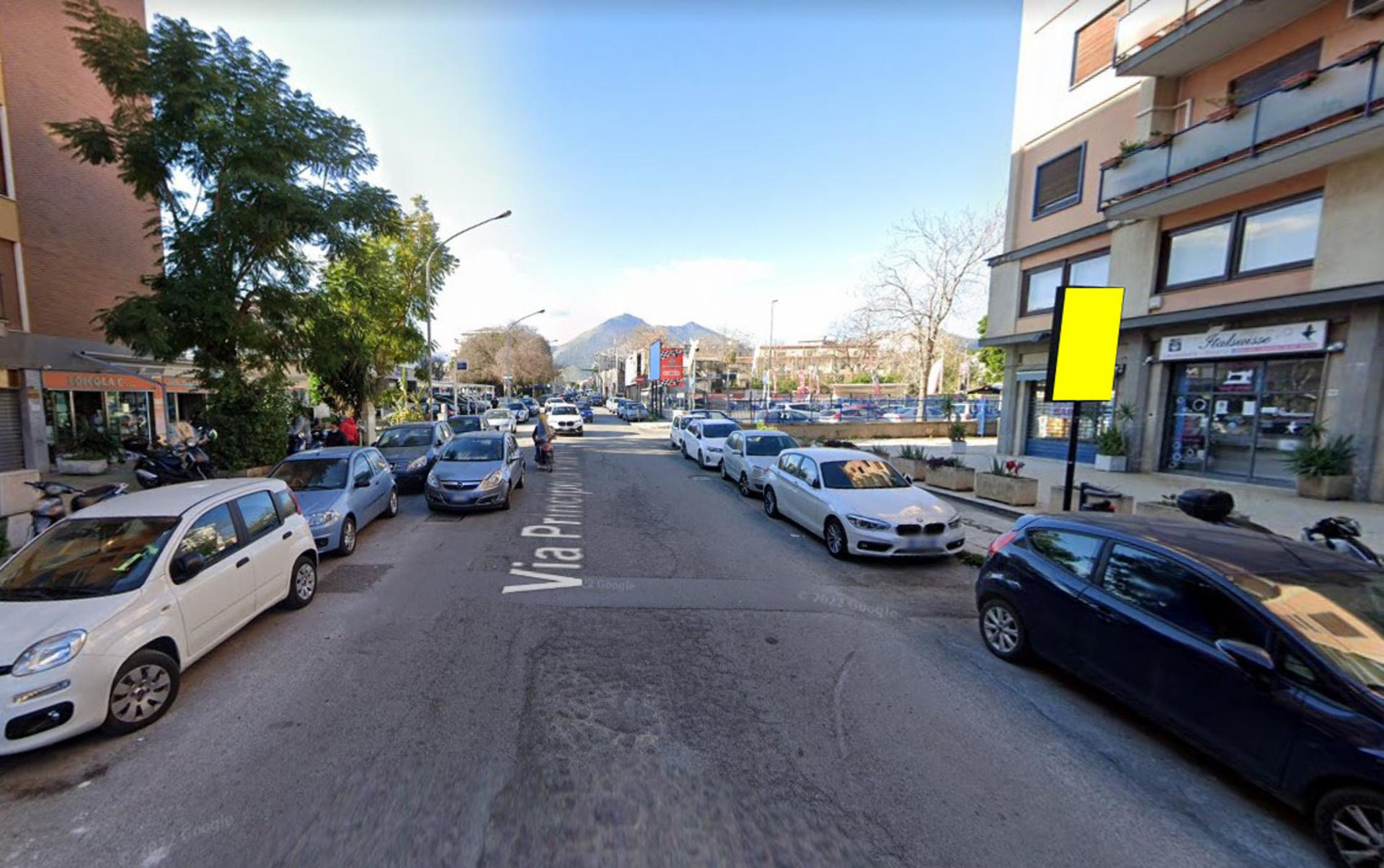 Impianto CARTELLONISTICA a Palermo, in zona Creazioni danza & fitness