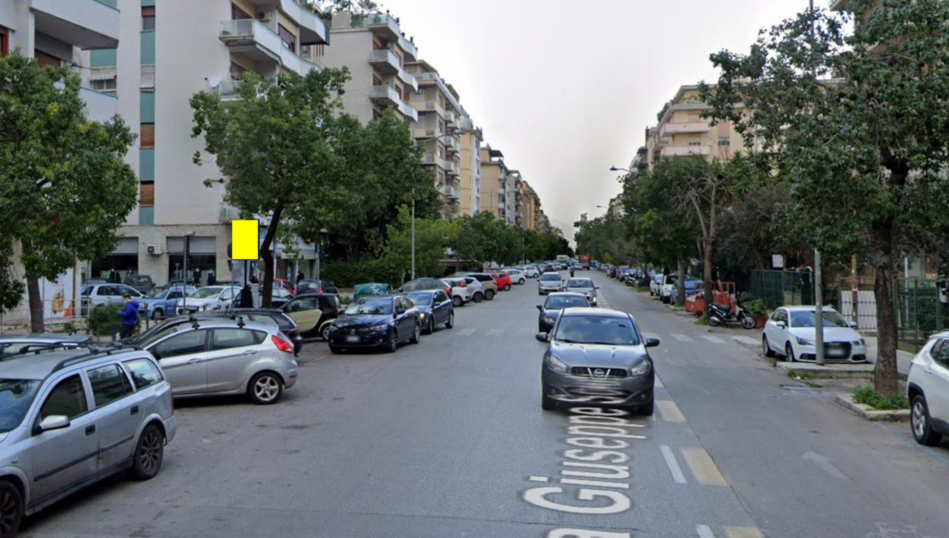 Impianto CARTELLONISTICA a Palermo, in zona Penny