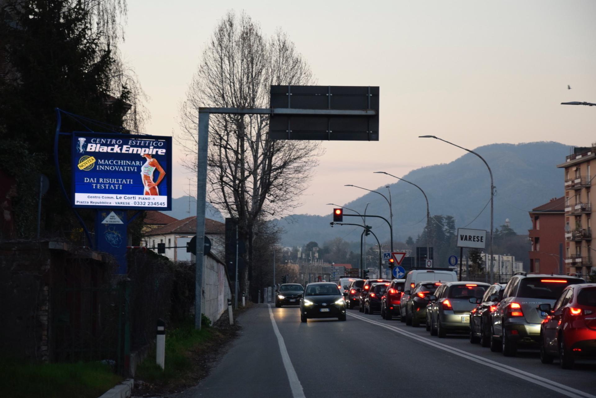 Impianto DISPLAY / LED a Varese, in zona Sa Bellesa