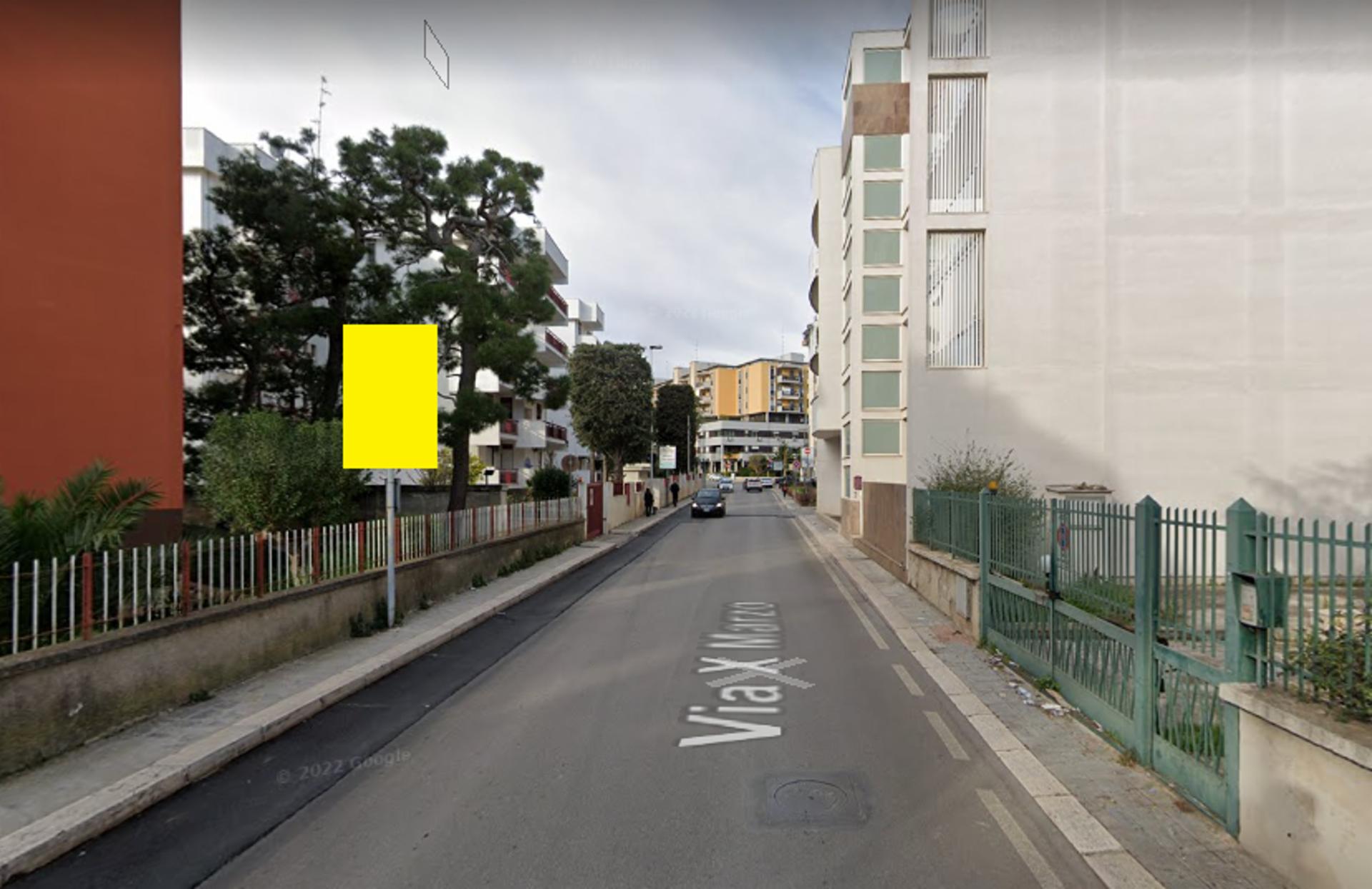 Impianto PALINA a Modugno, in zona Libra abbigliamento uomo