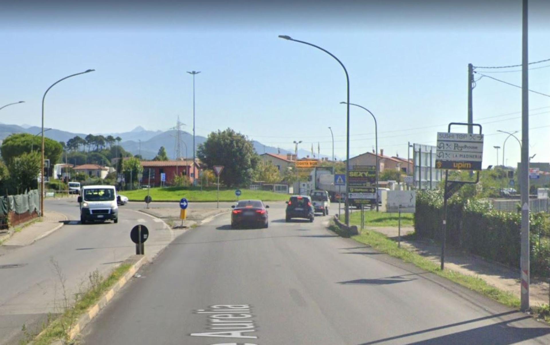 Impianto a Via Var. Aurelia 98 mt prima di Via XXV Aprile  Sarzana