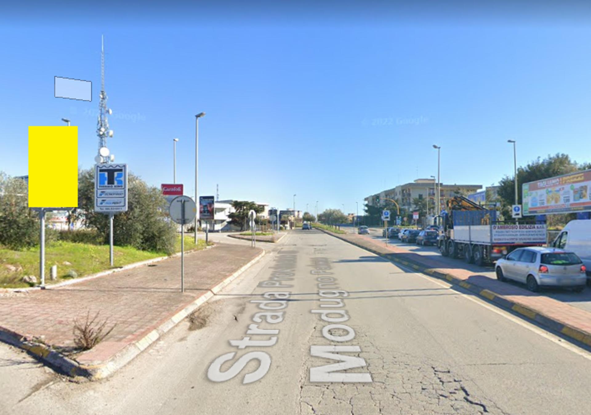 Impianto CARTELLONISTICA a Modugno, in zona Alimentari Morelli