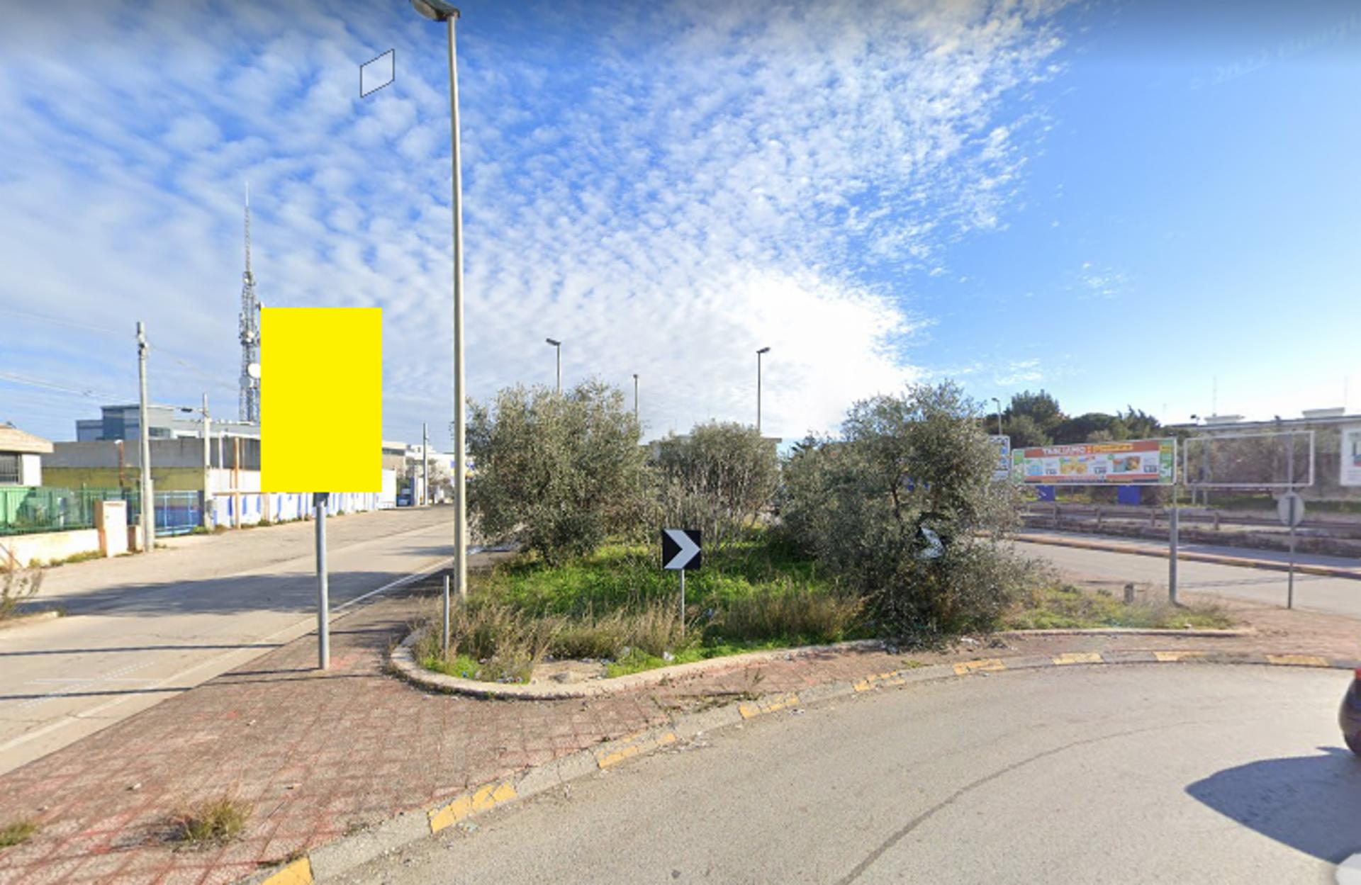 Impianto CARTELLONISTICA a Modugno, in zona Alimentari Morelli