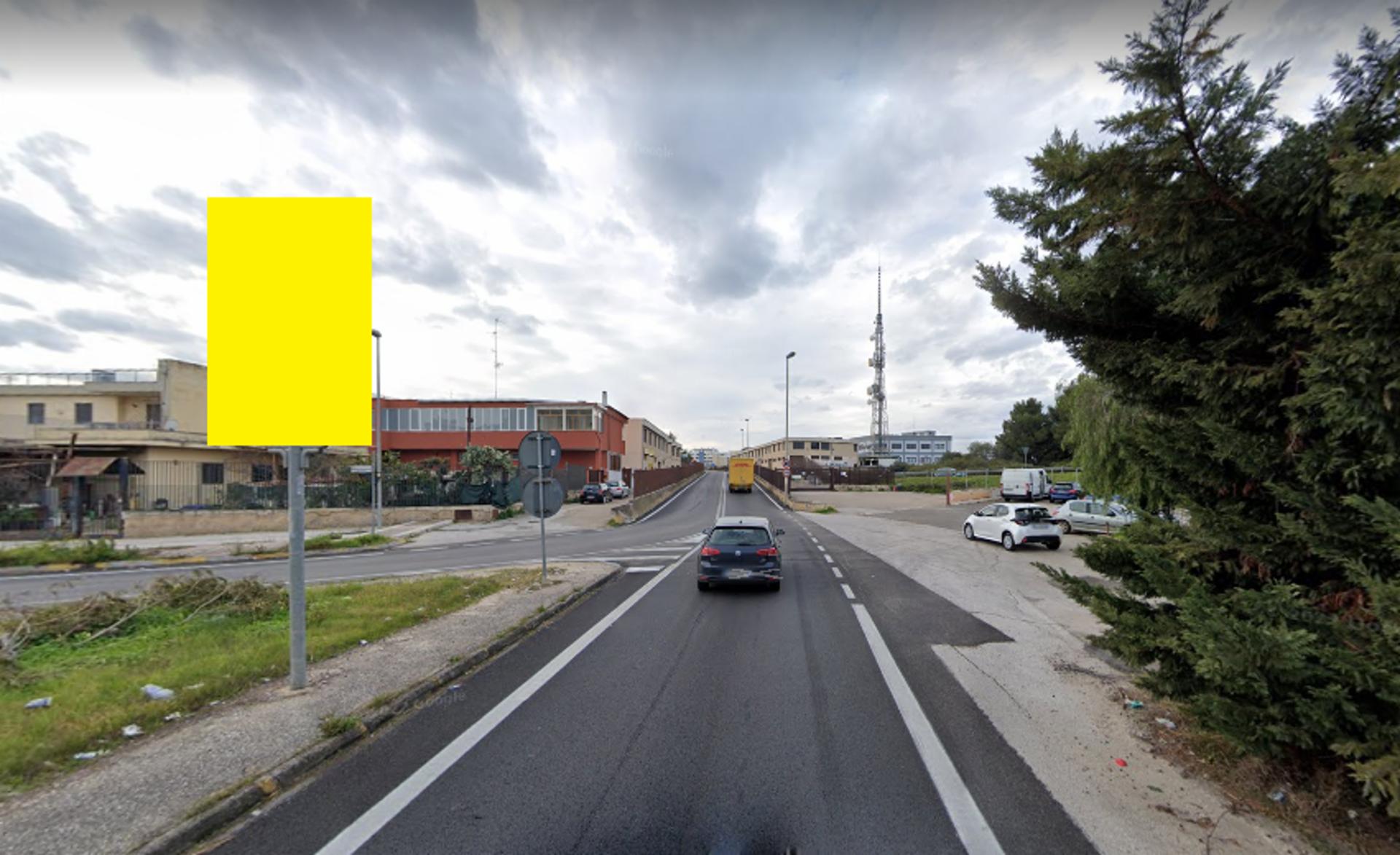 Impianto CARTELLONISTICA a Modugno, in zona Alimentari Morelli