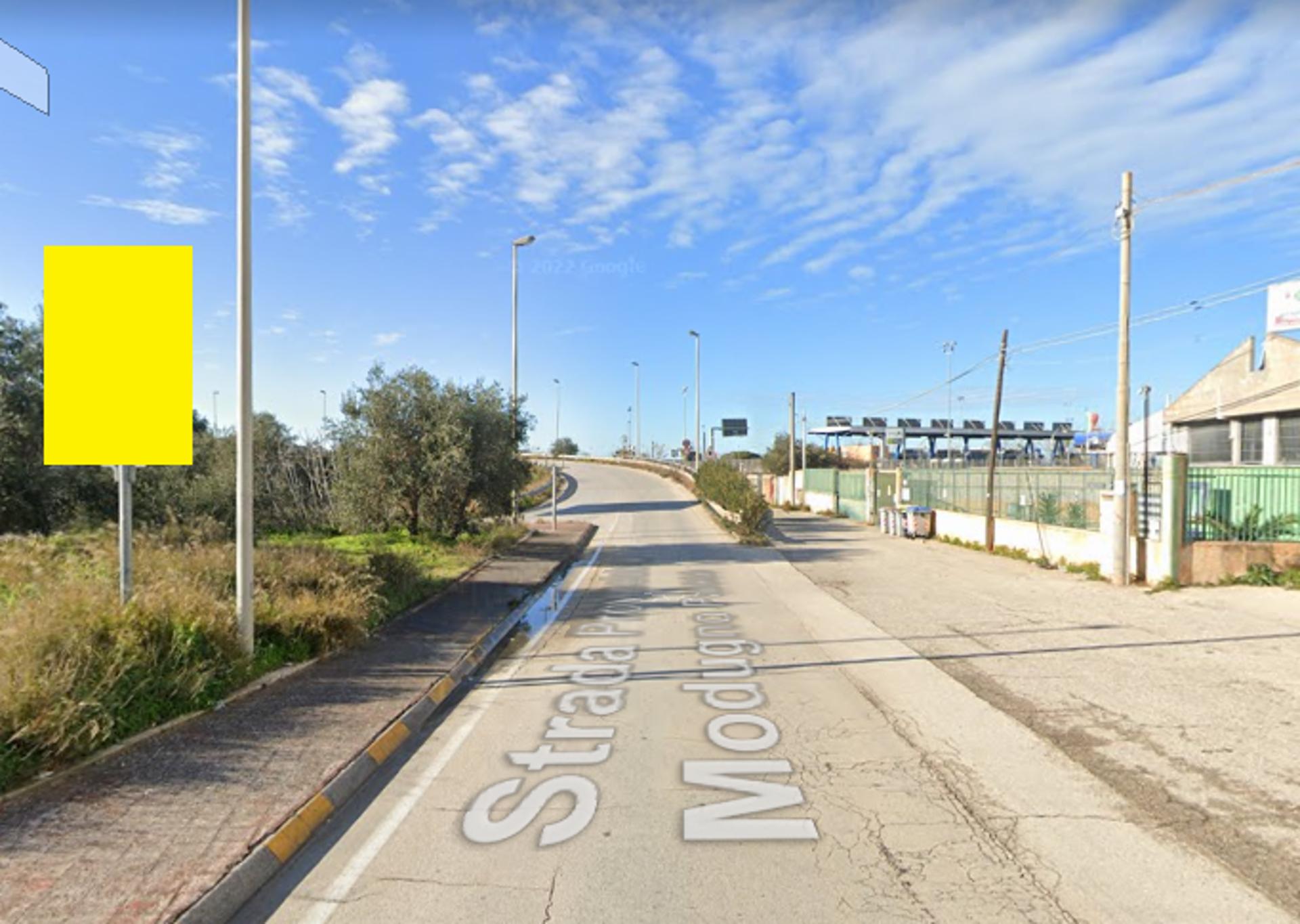 Impianto CARTELLONISTICA a Modugno, in zona Alimentari Morelli