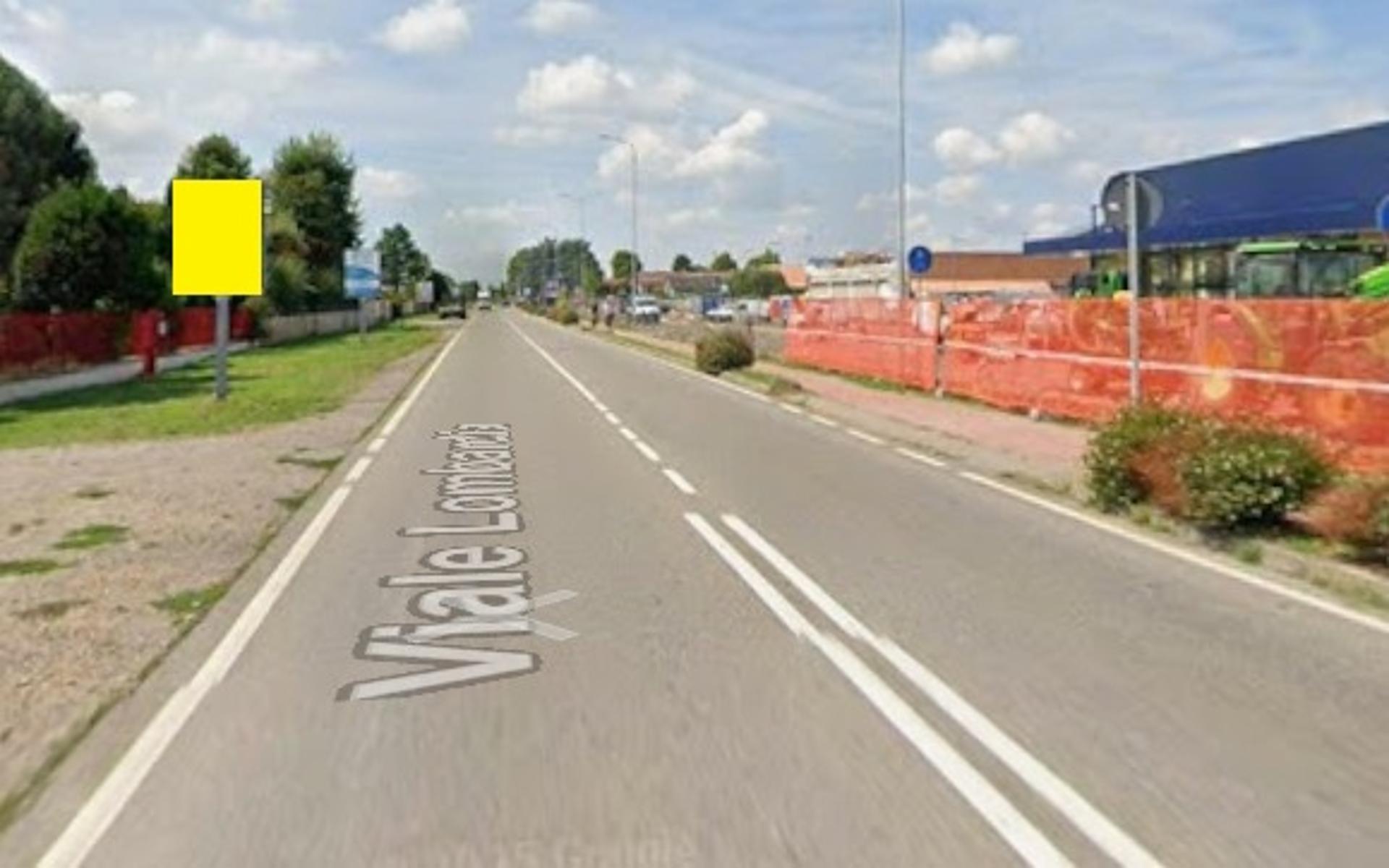 Impianto CARTELLONISTICA a Parabiago, in zona NaturaSì