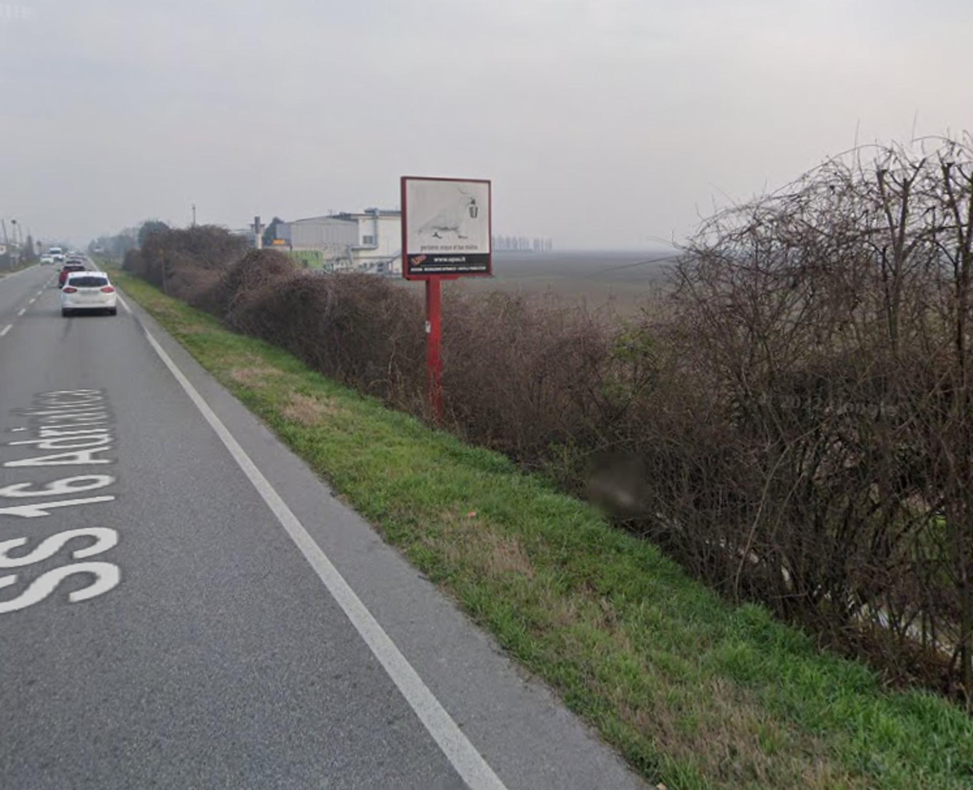 Impianto CARTELLONISTICA a Stanghella, in zona Treponti