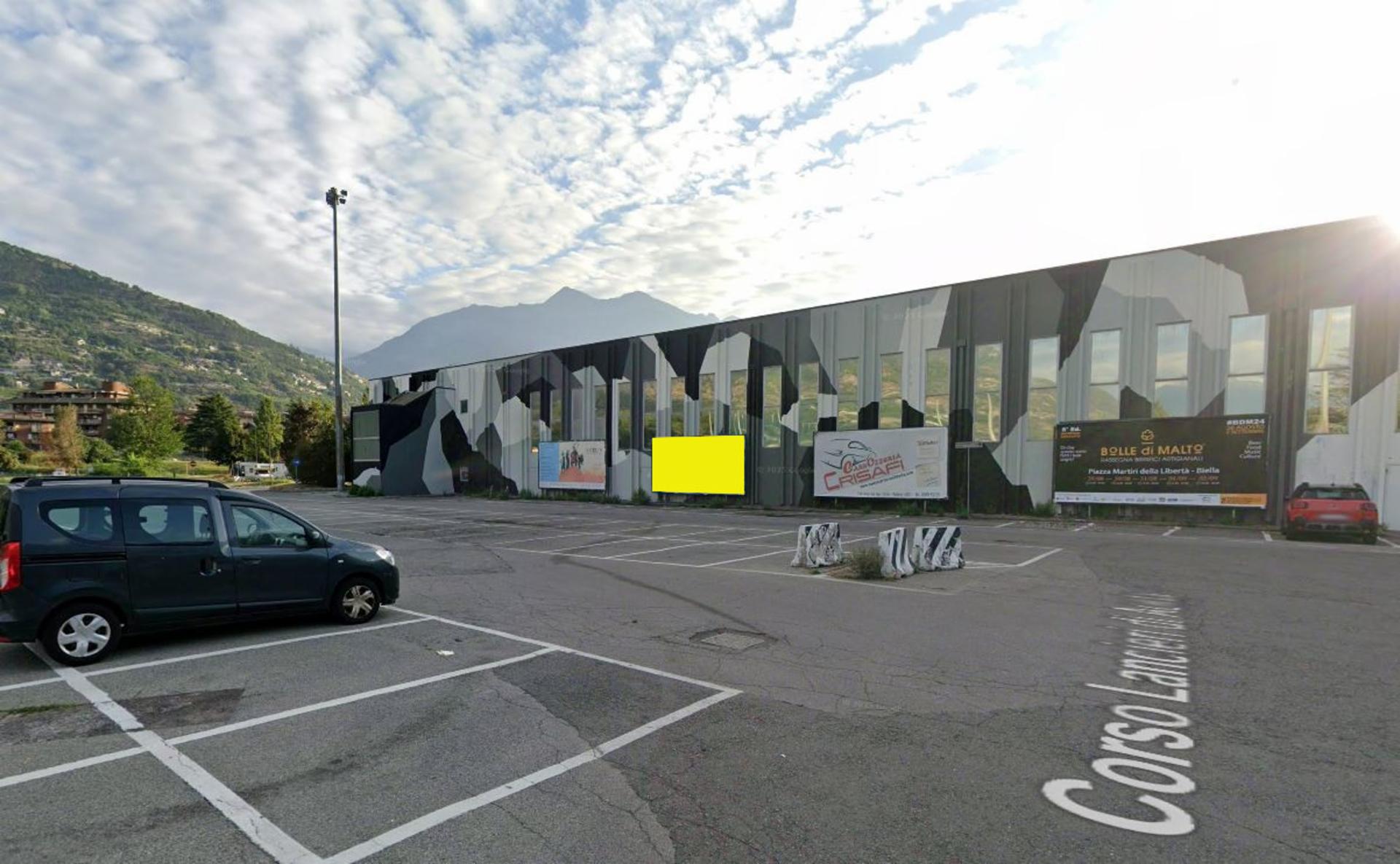 Impianto 6 X 3 a Aosta, in zona Café du vélo