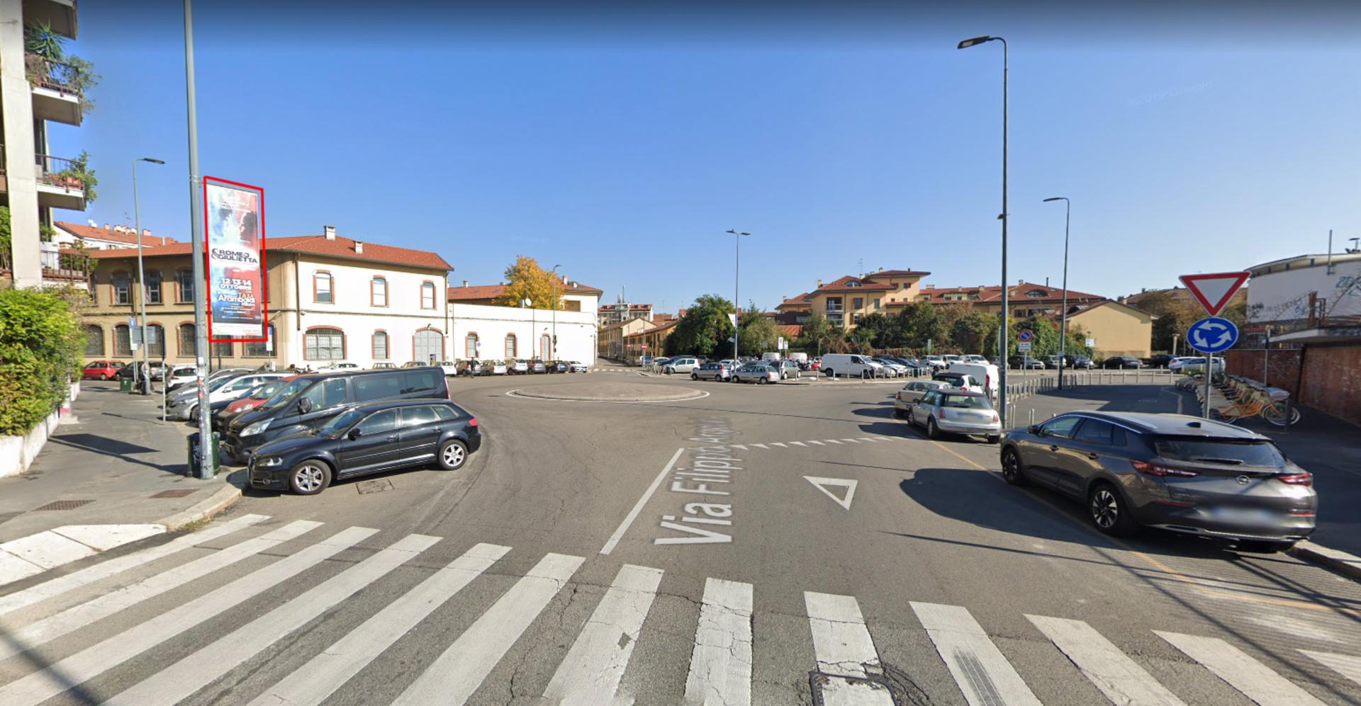 Impianto VERTICAL BANNER a Milano, in zona Poke House