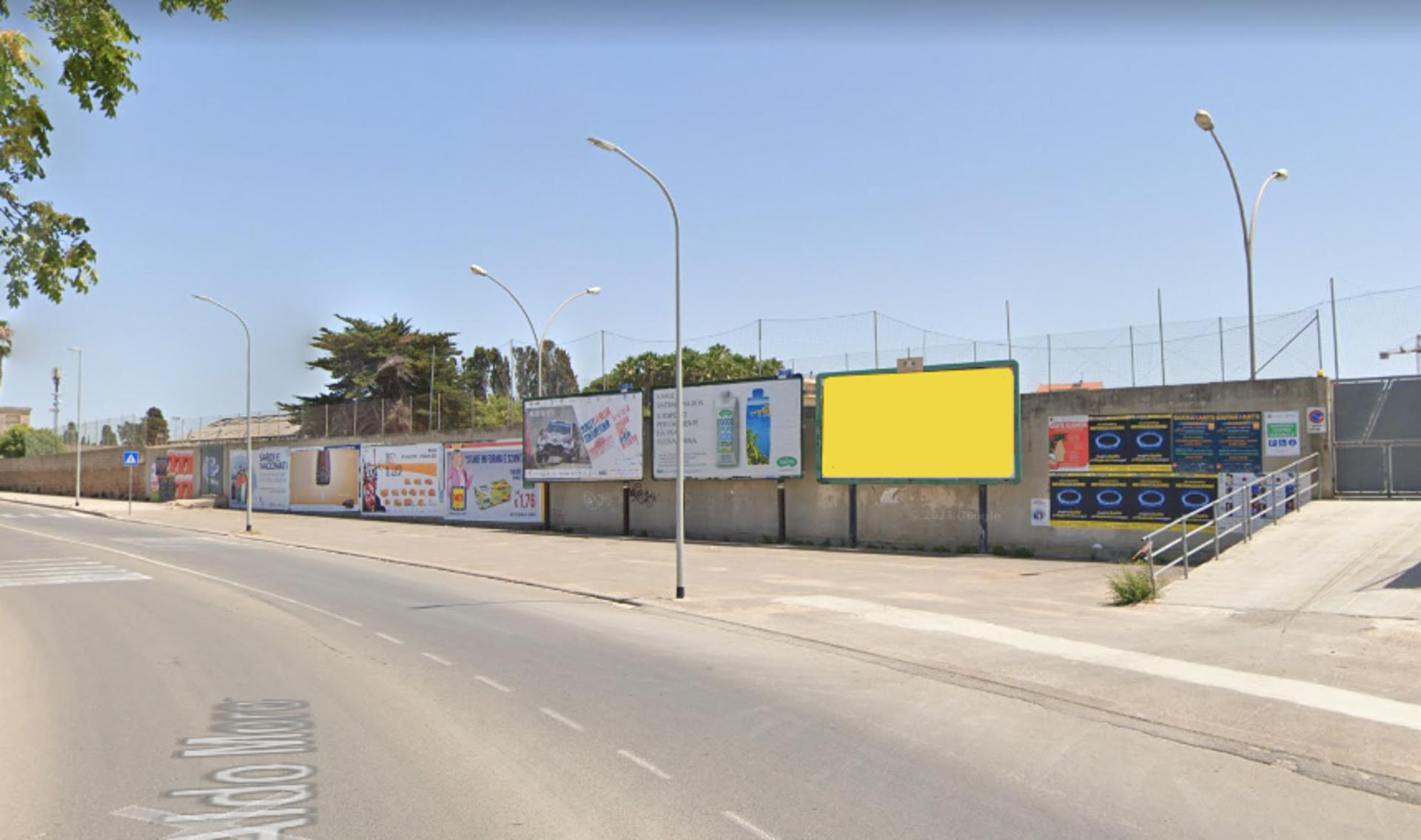 Impianto 6 X 3 a Alghero, in zona Agip Café