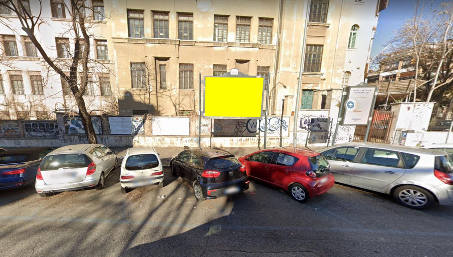 Impianto POSTER a Roma, in zona Conad