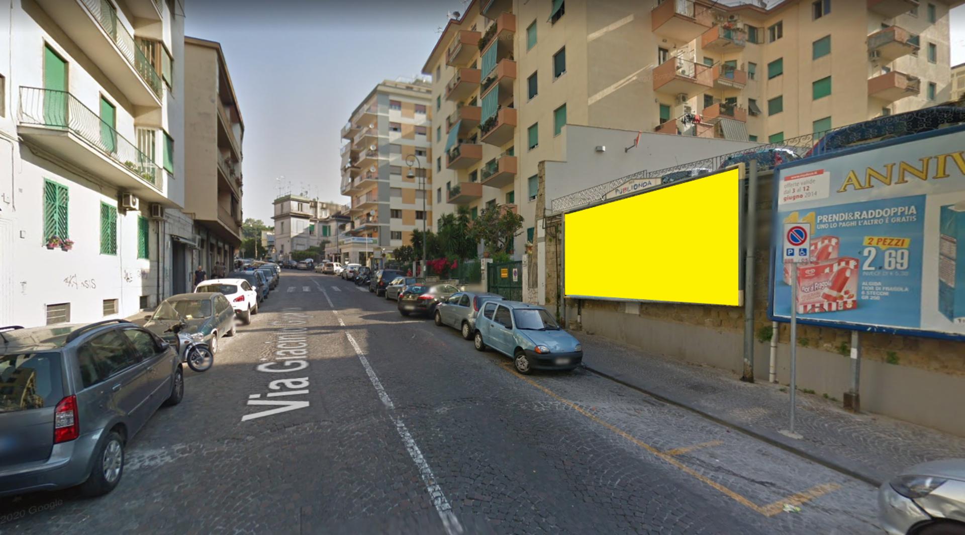 Impianto 6 X 3 a Napoli, in zona Antica Cucina Napoletana