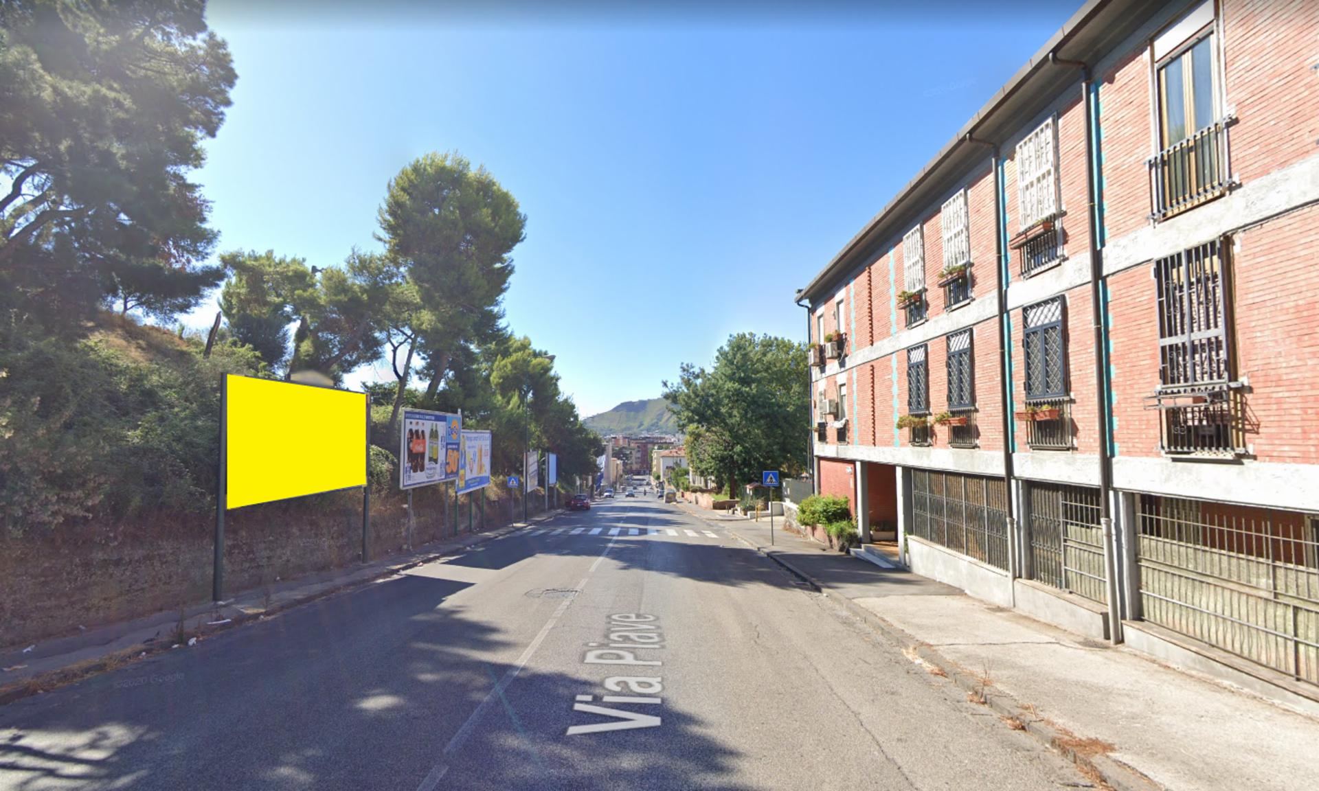Impianto 6 X 3 a Napoli, in zona La Caraffa