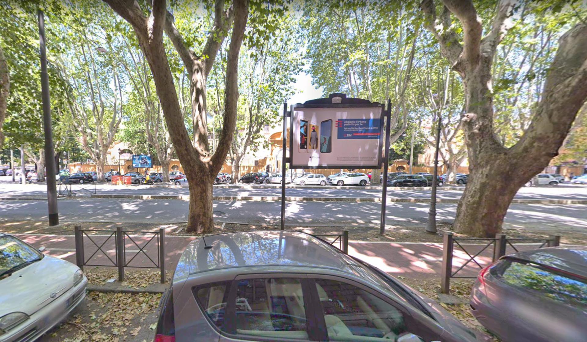 Impianto POSTER a Roma, in zona Bar Faggiani