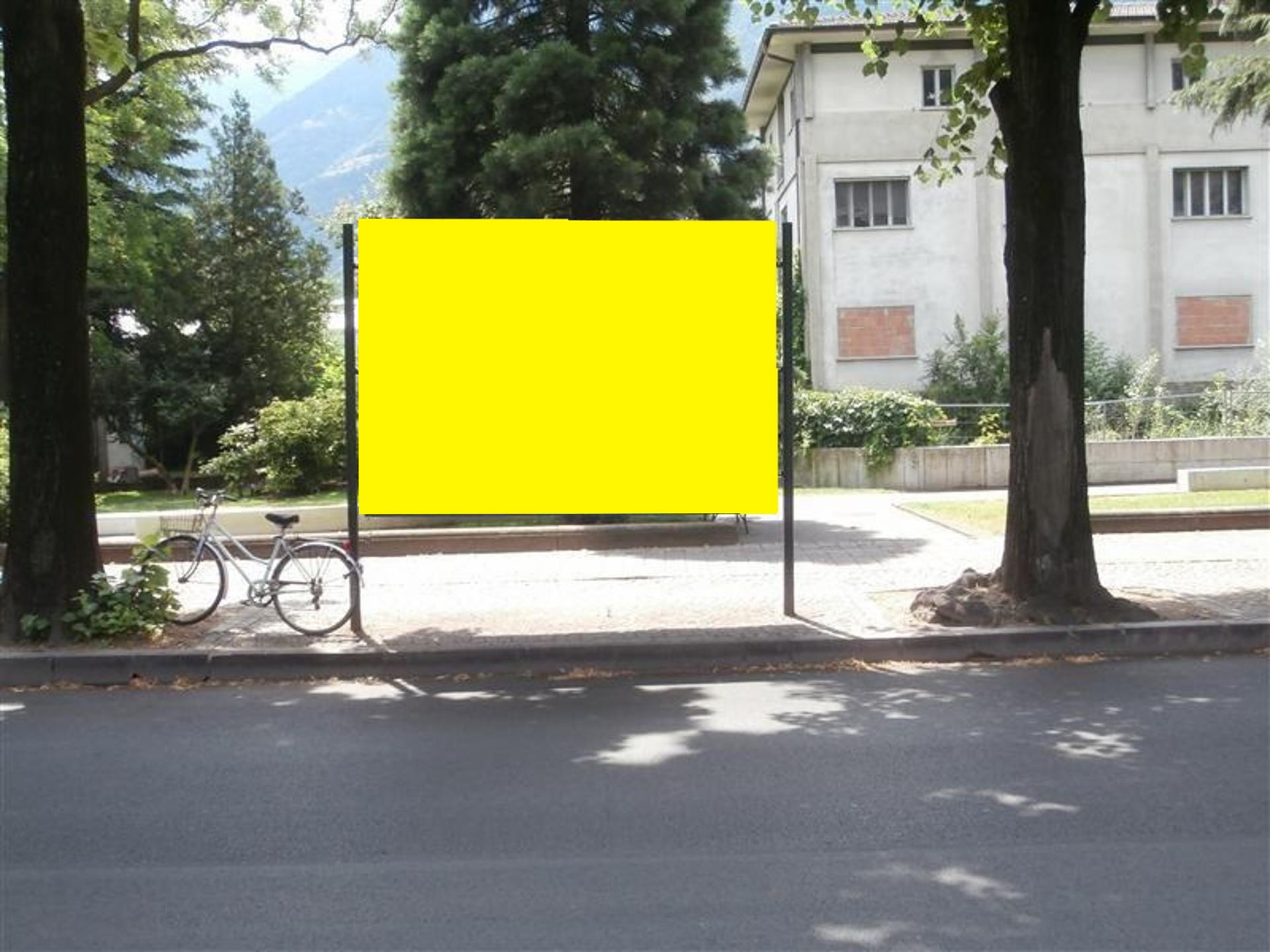Impianto POSTER a Merano, in zona Würstel
