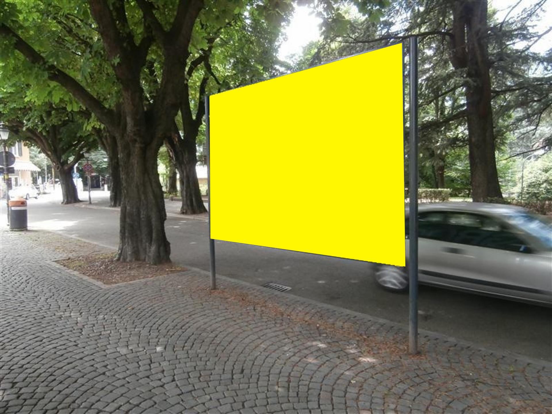 Impianto POSTER a Merano, in zona Ost West Club Est Ovest