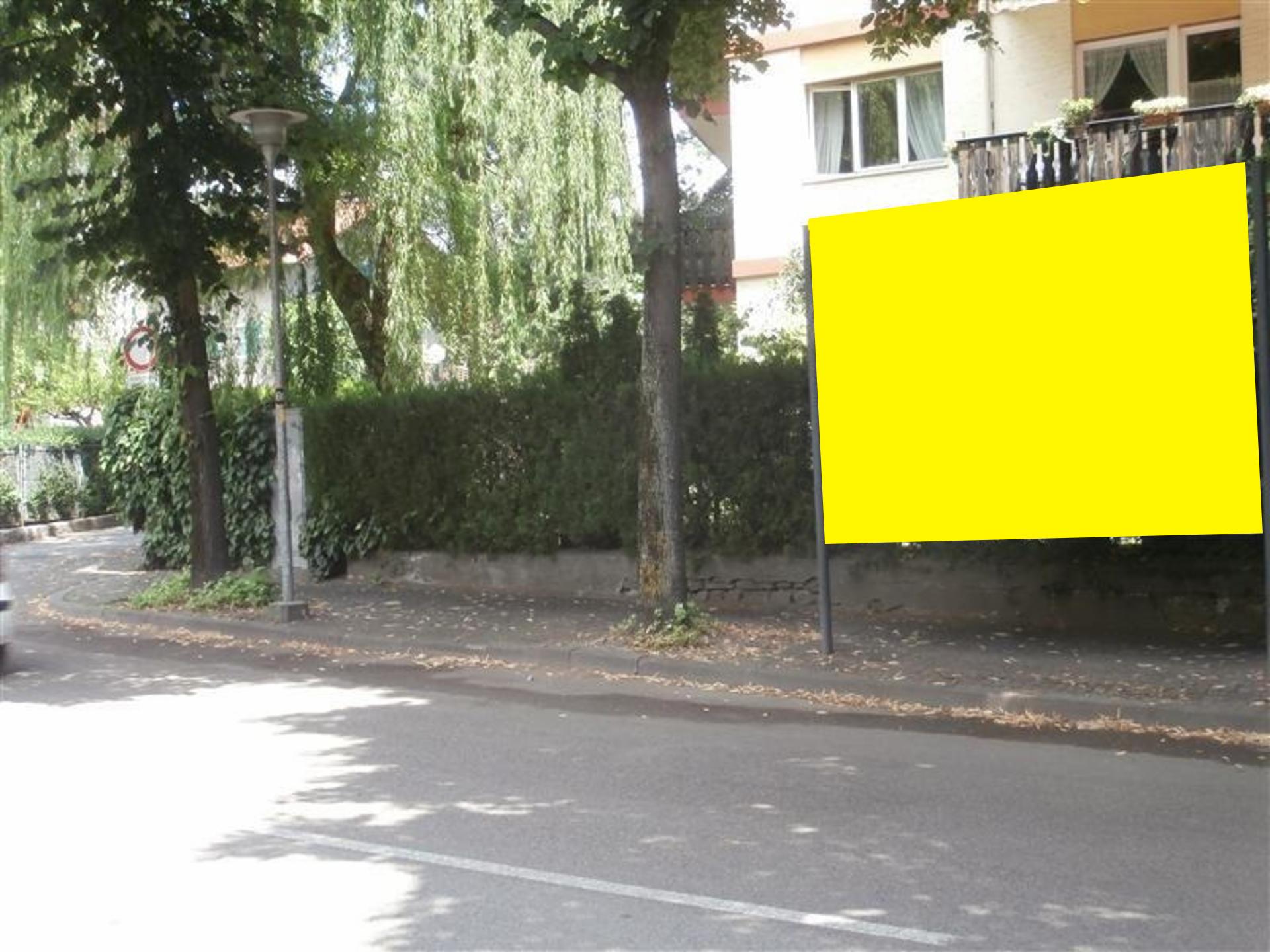 Impianto POSTER a Merano, in zona Bar Monopol