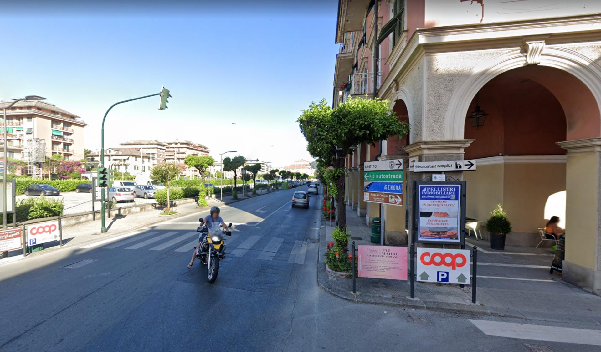 Impianto STENDARDO a Chiavari, in zona Rossano Ferretti hairspa