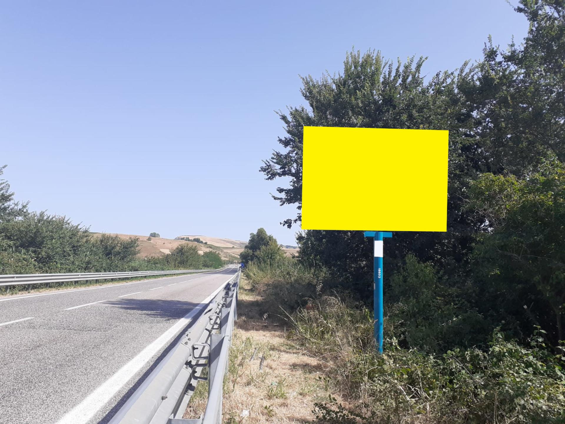Impianto CARTELLONISTICA a Guglionesi