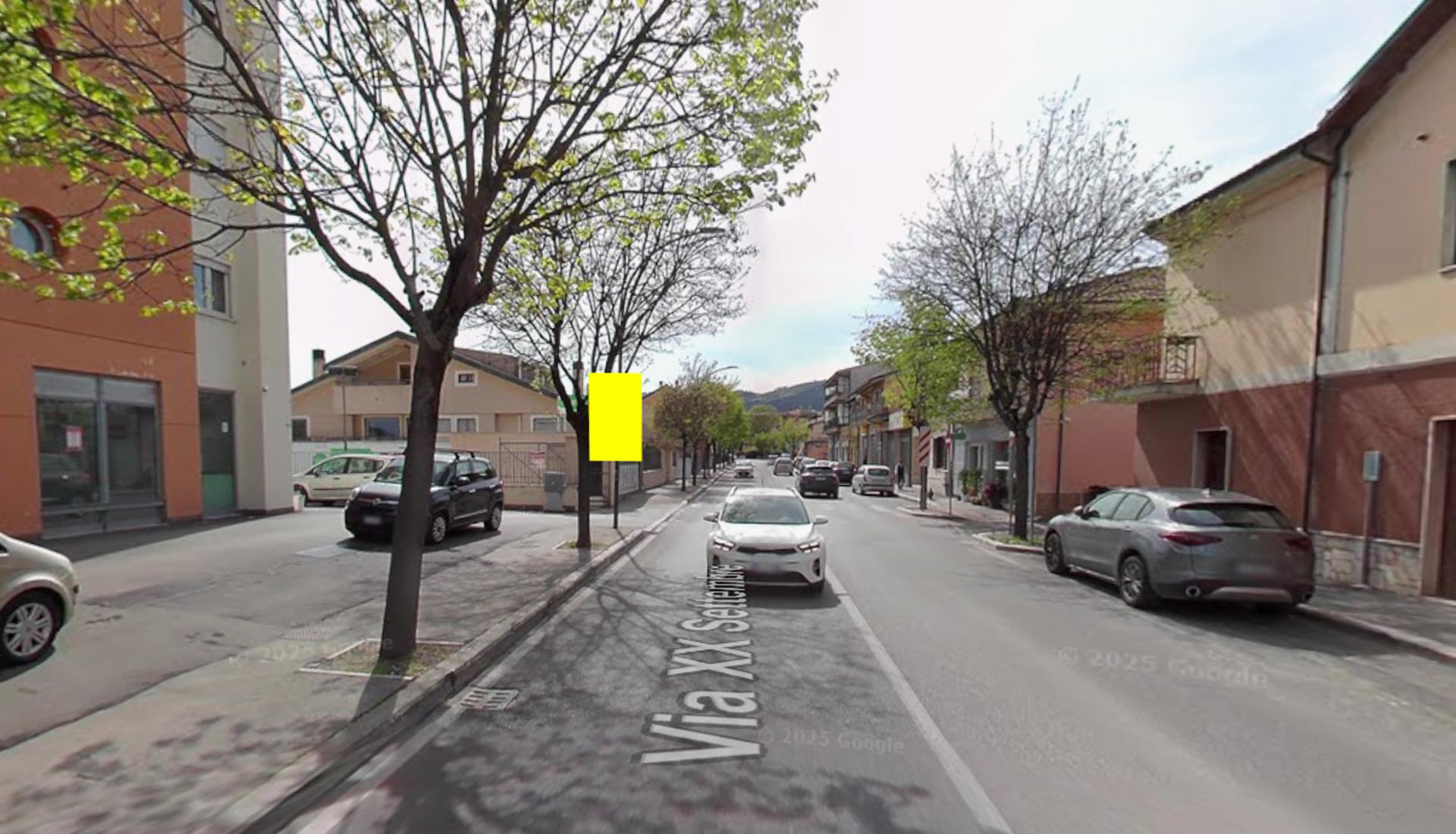 Impianto CARTELLONISTICA a Avezzano, in zona Di Marco