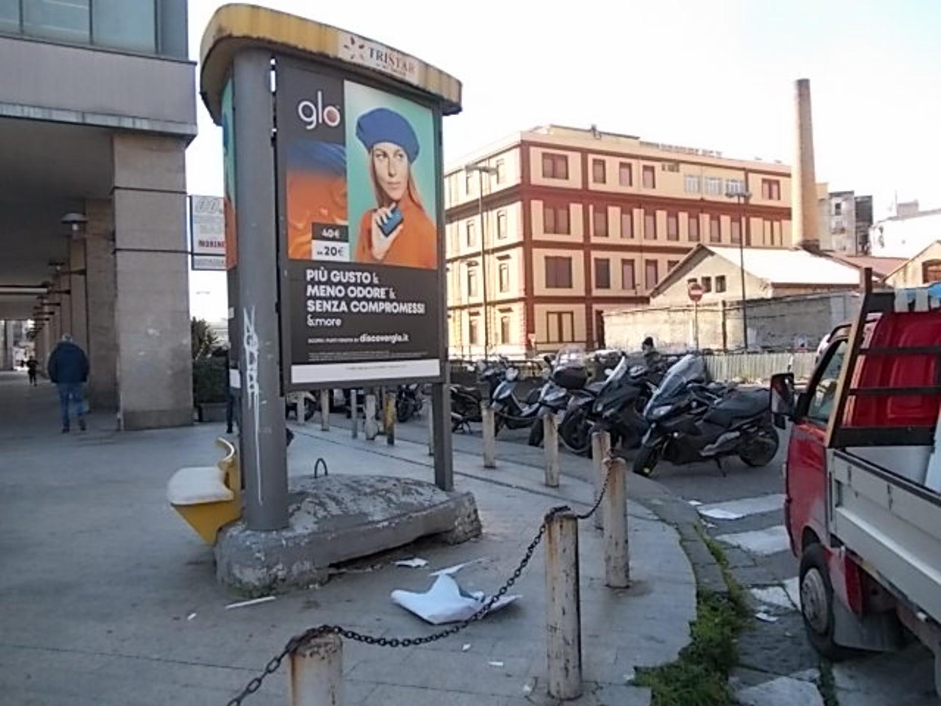 Impianto TOTEM a Napoli, in zona Marketpiù