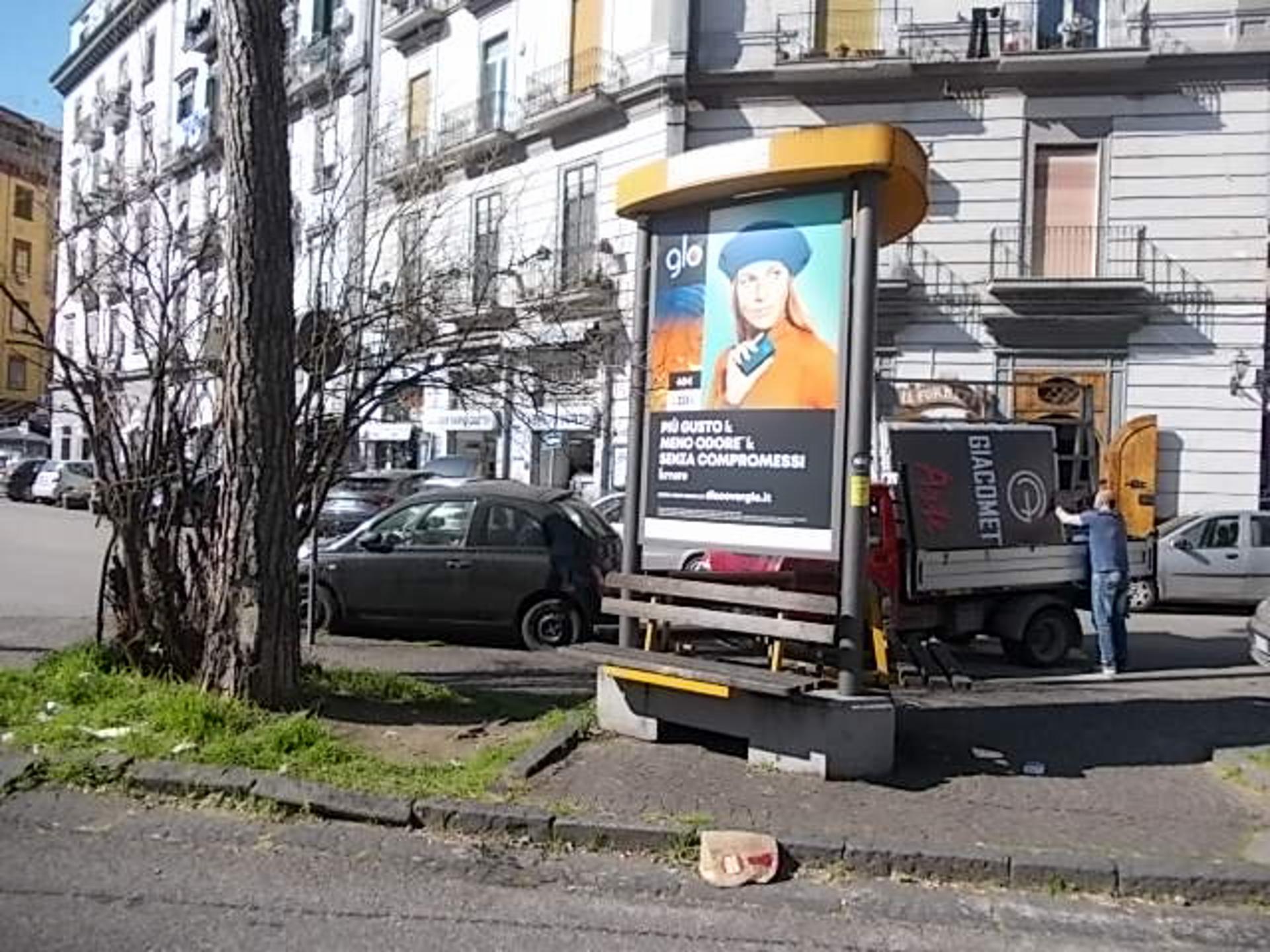 Impianto TOTEM a Napoli, in zona Margi Shop