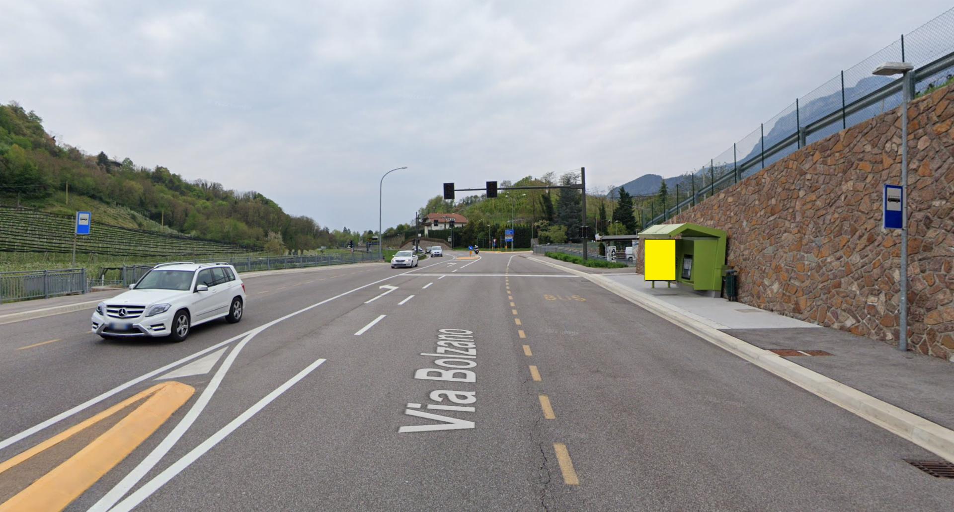 Impianto PENSILINA a Appiano sulla strada del vino, in zona Möbel Planer
