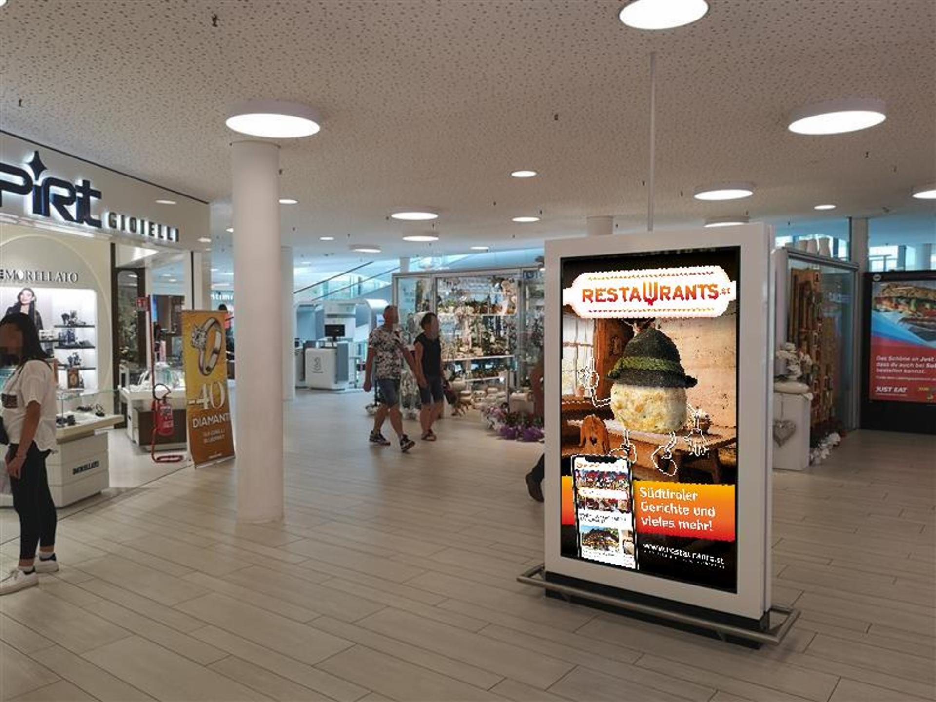 Impianto DISPLAY / LED a Bolzano, in zona JD Sports