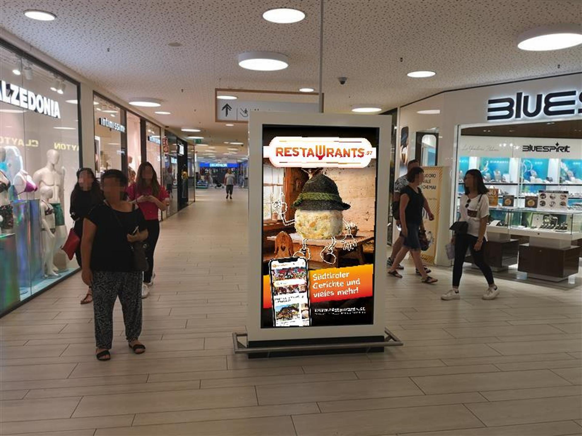 Impianto DISPLAY / LED a Bolzano, in zona JD Sports
