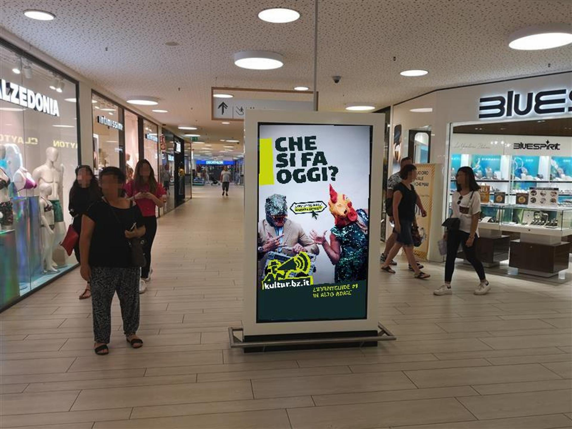 Impianto DISPLAY / LED a Bolzano, in zona JD Sports