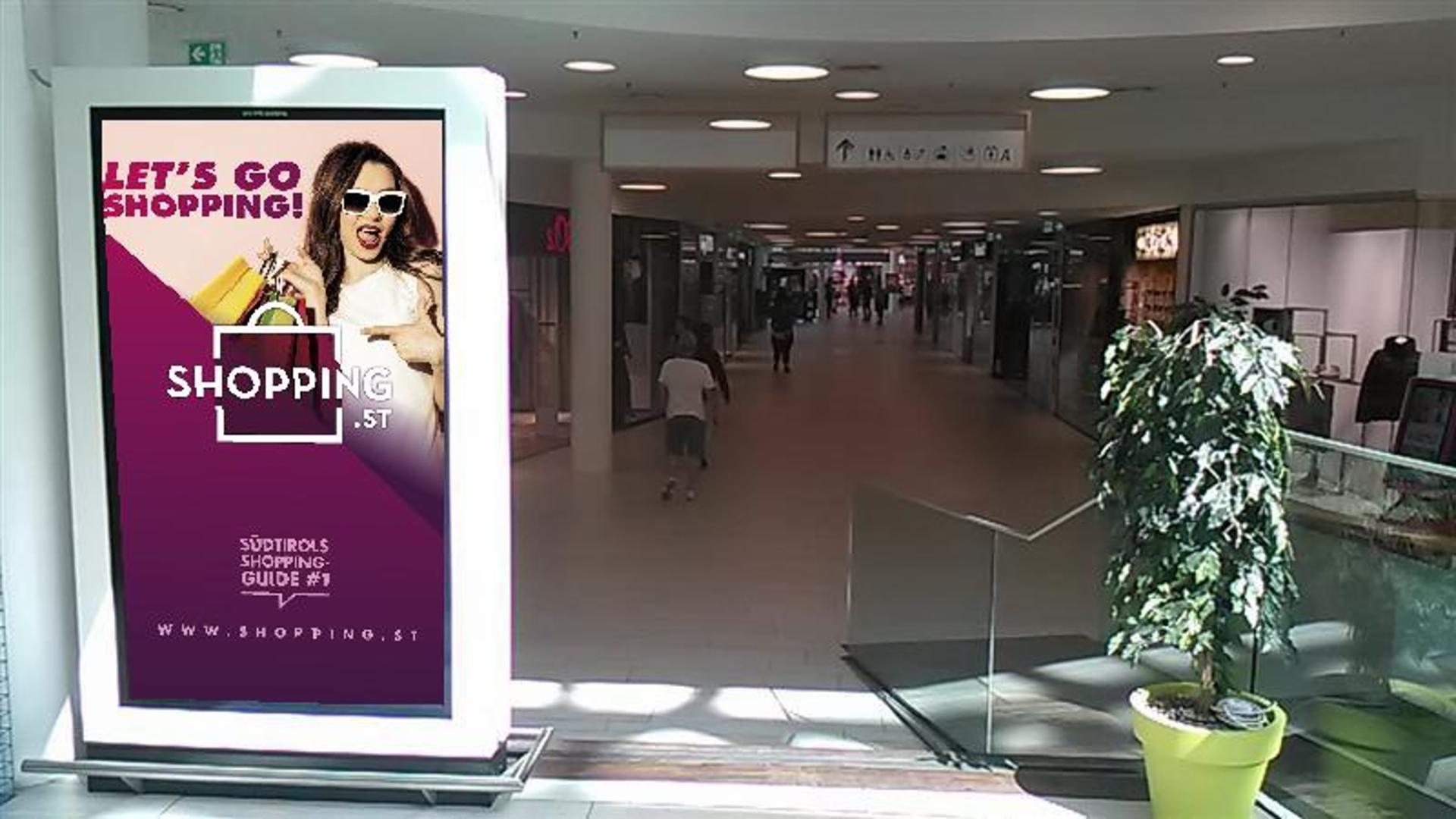 Impianto DISPLAY / LED a Bolzano, in zona JD Sports