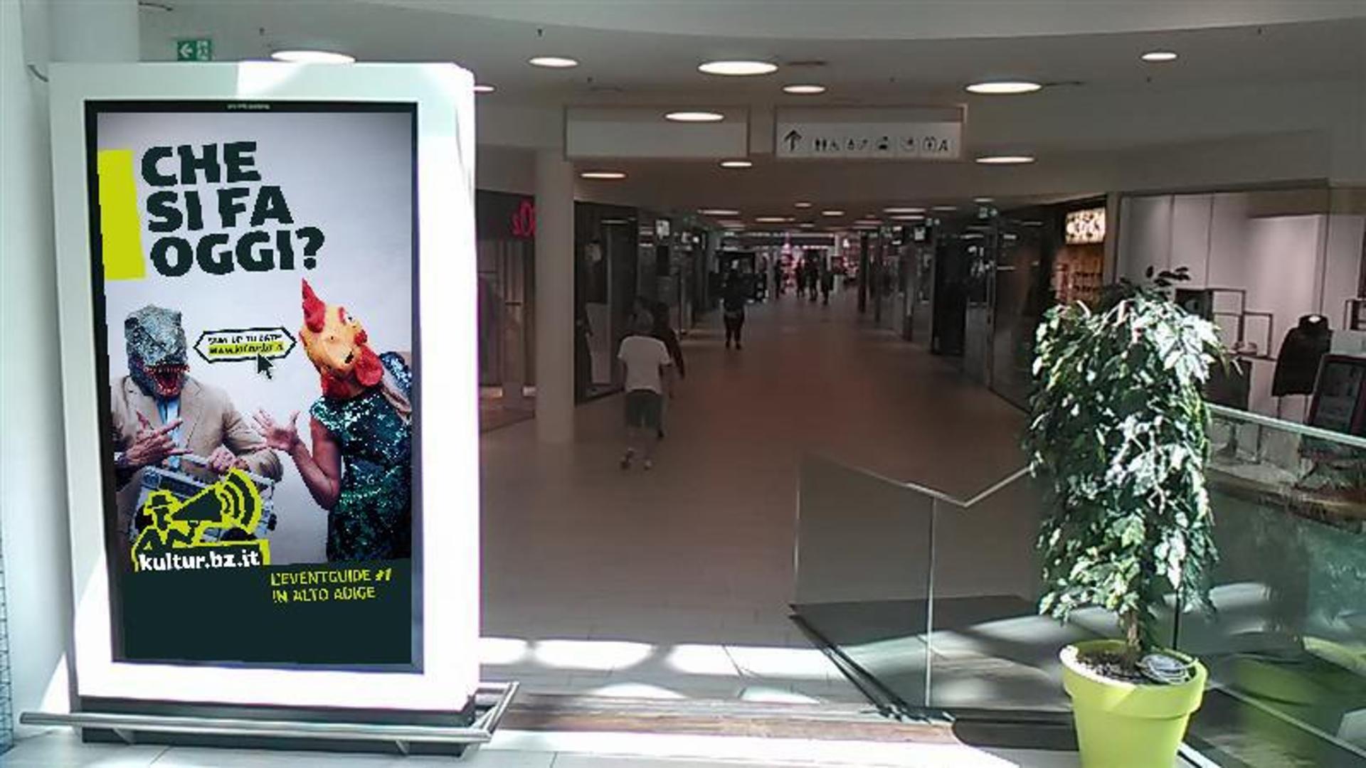 Impianto DISPLAY / LED a Bolzano, in zona JD Sports