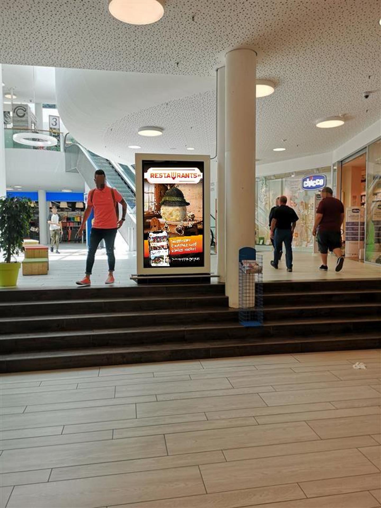 Impianto DISPLAY / LED a Bolzano, in zona JD Sports