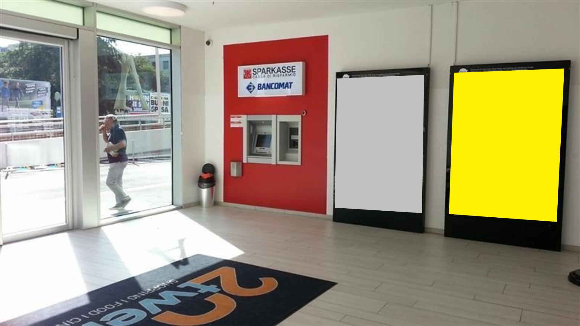 Impianto DISPLAY / LED a Bolzano, in zona JD Sports