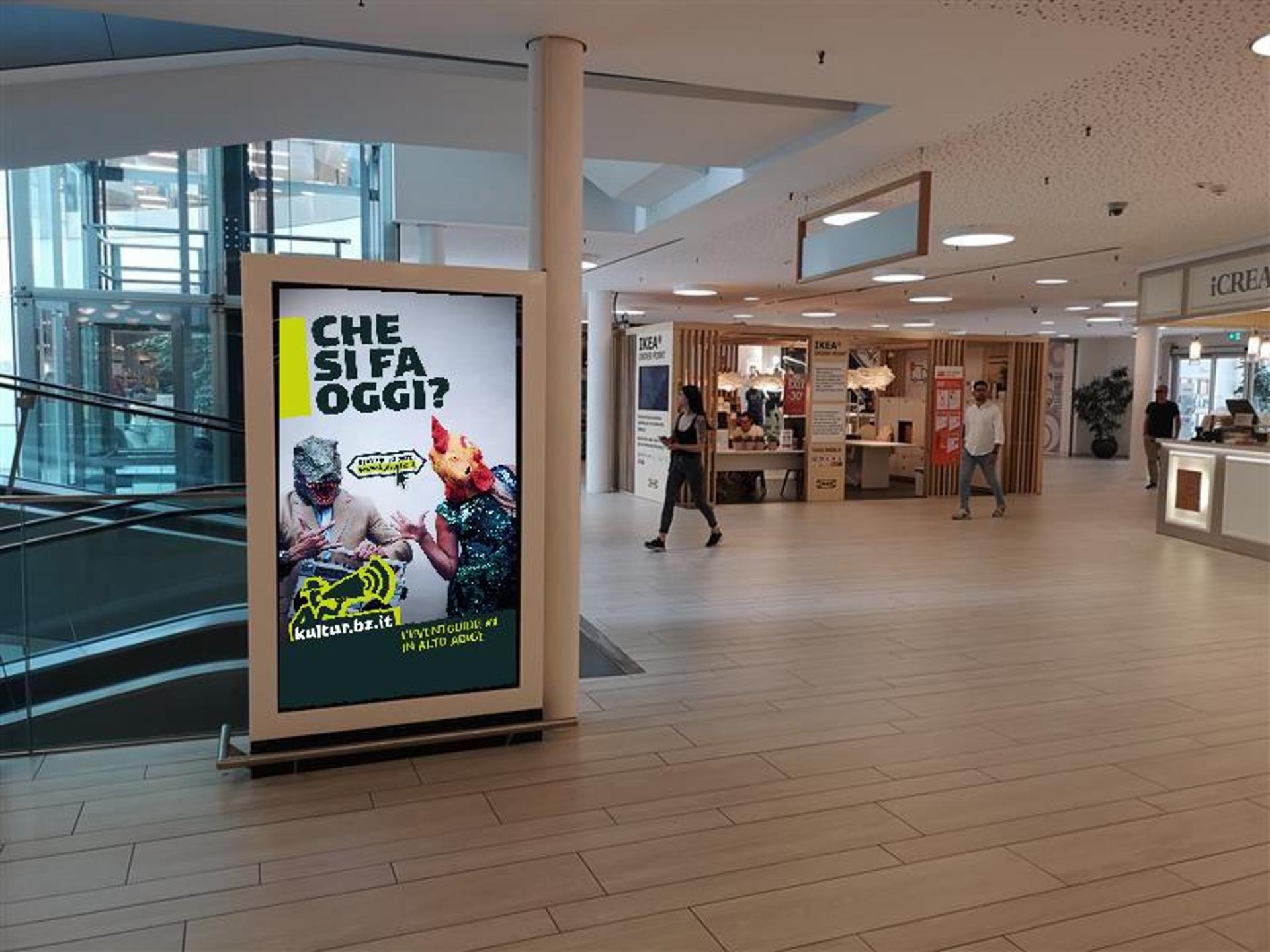 Impianto DISPLAY / LED a Bolzano, in zona JD Sports