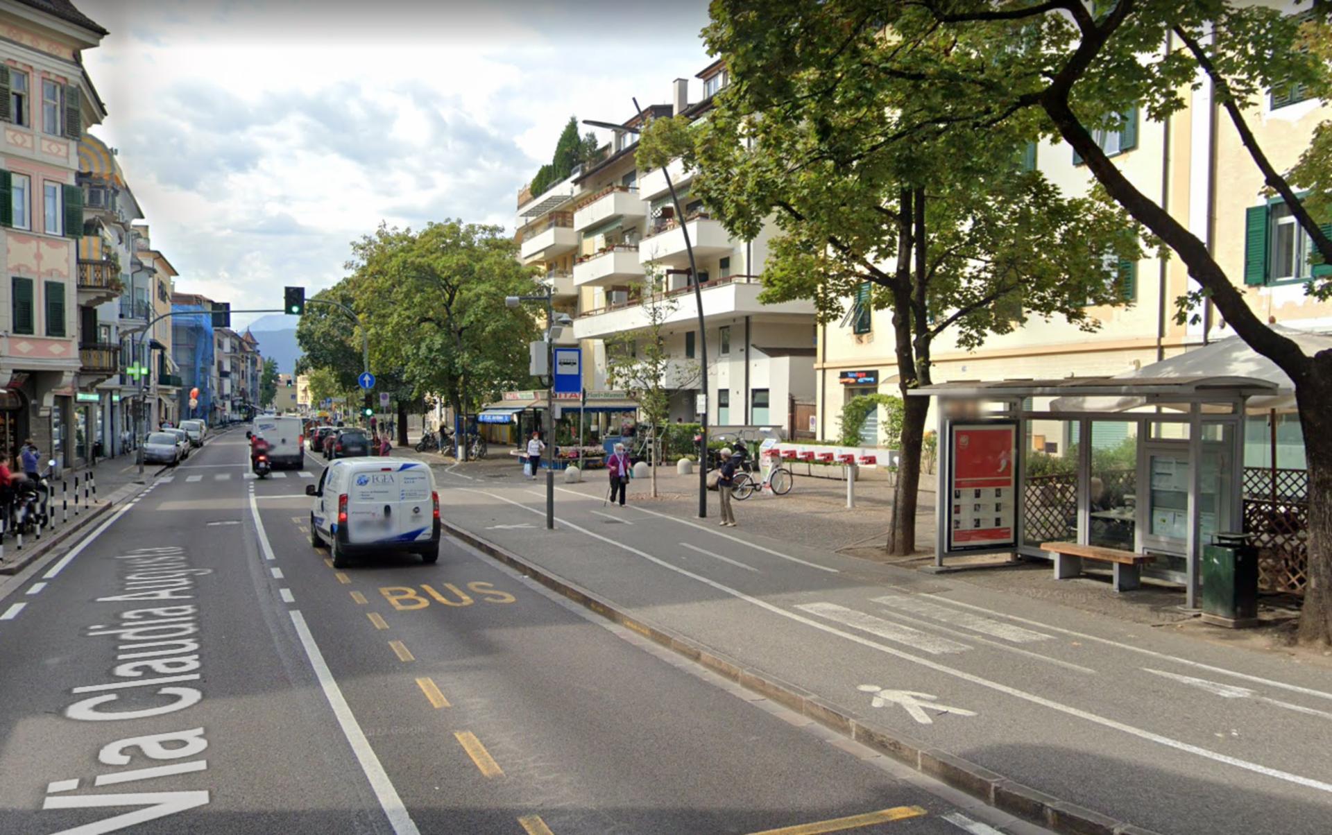 Impianto PENSILINA a Bolzano, in zona Bar Angolo 40