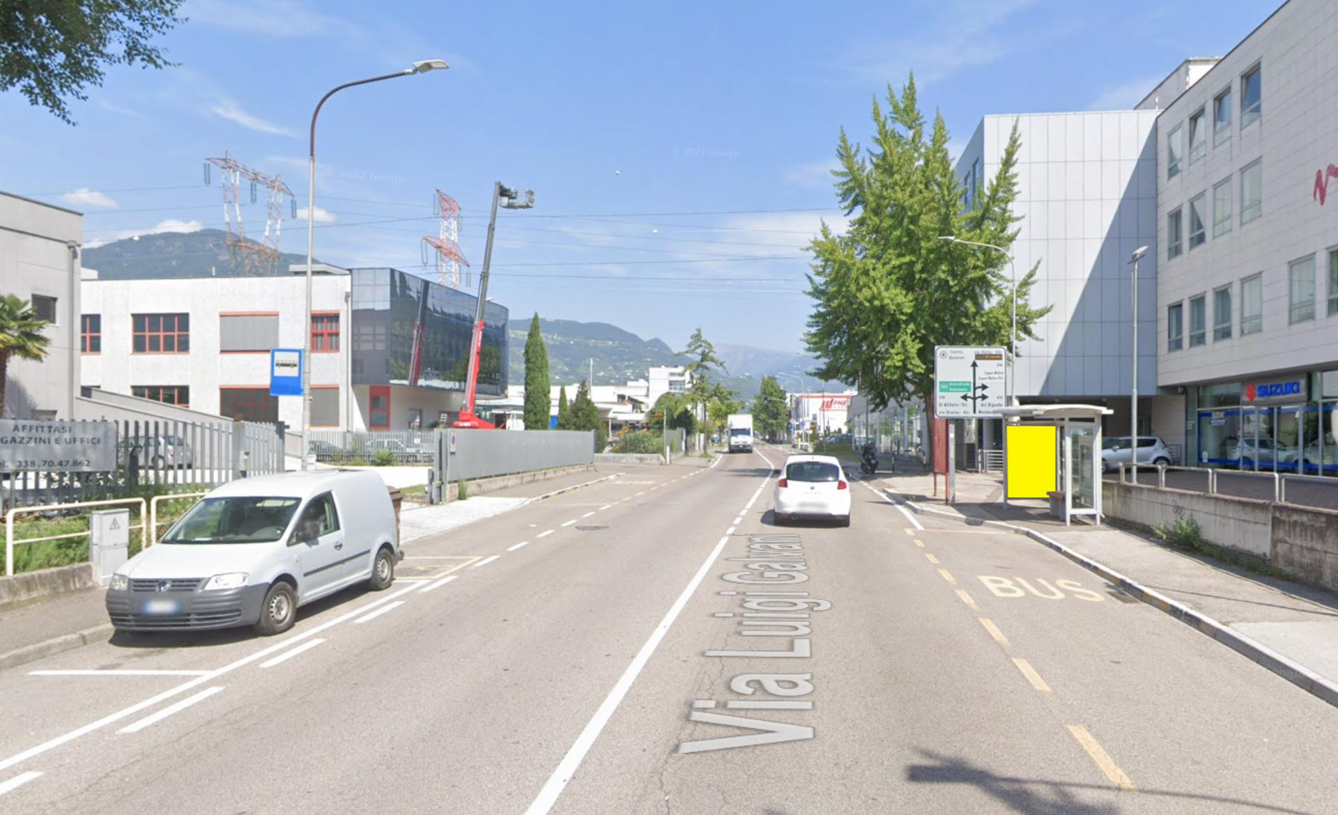 Impianto PENSILINA a Bolzano, in zona H&M